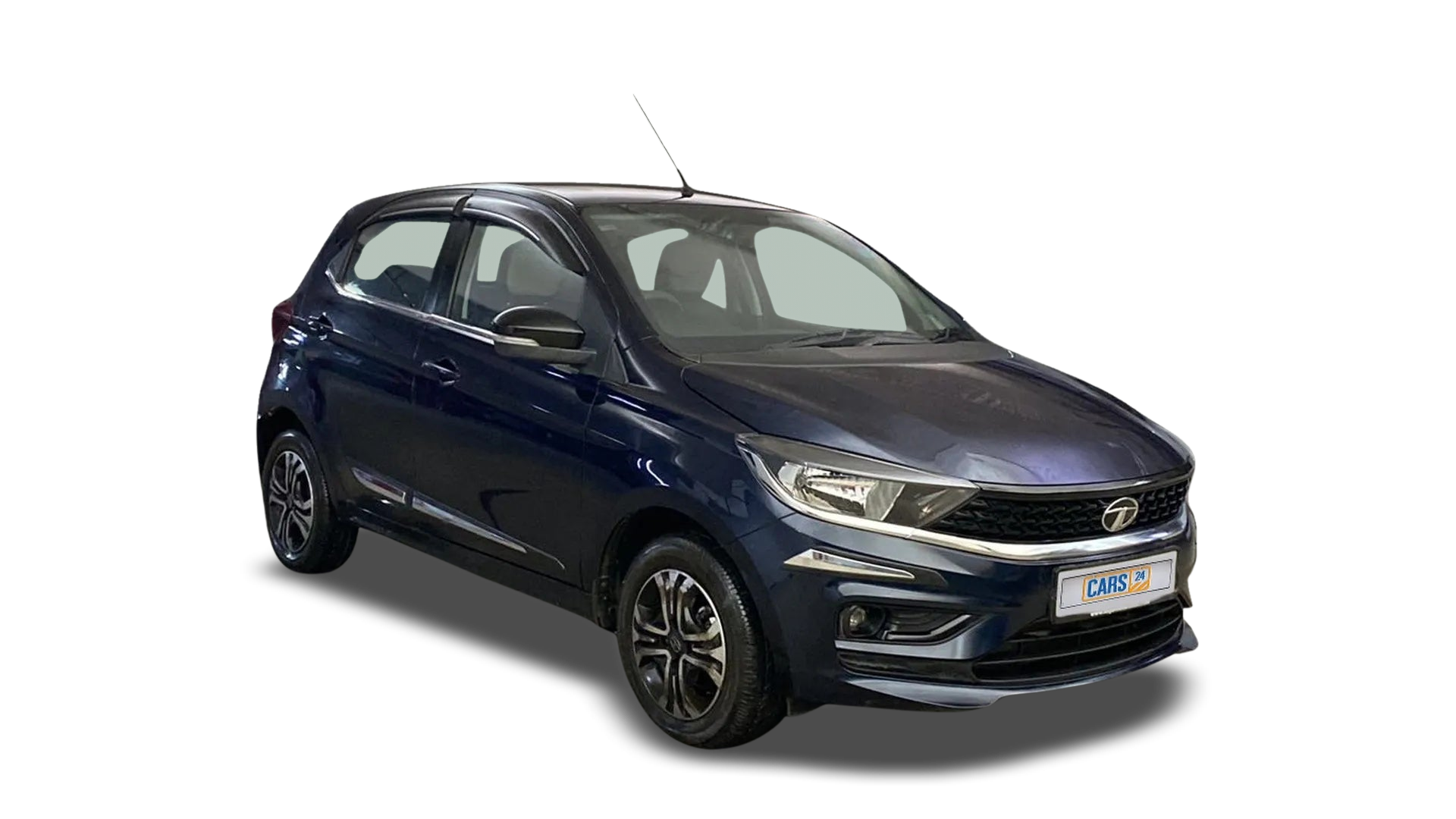 Tata Tiago-img