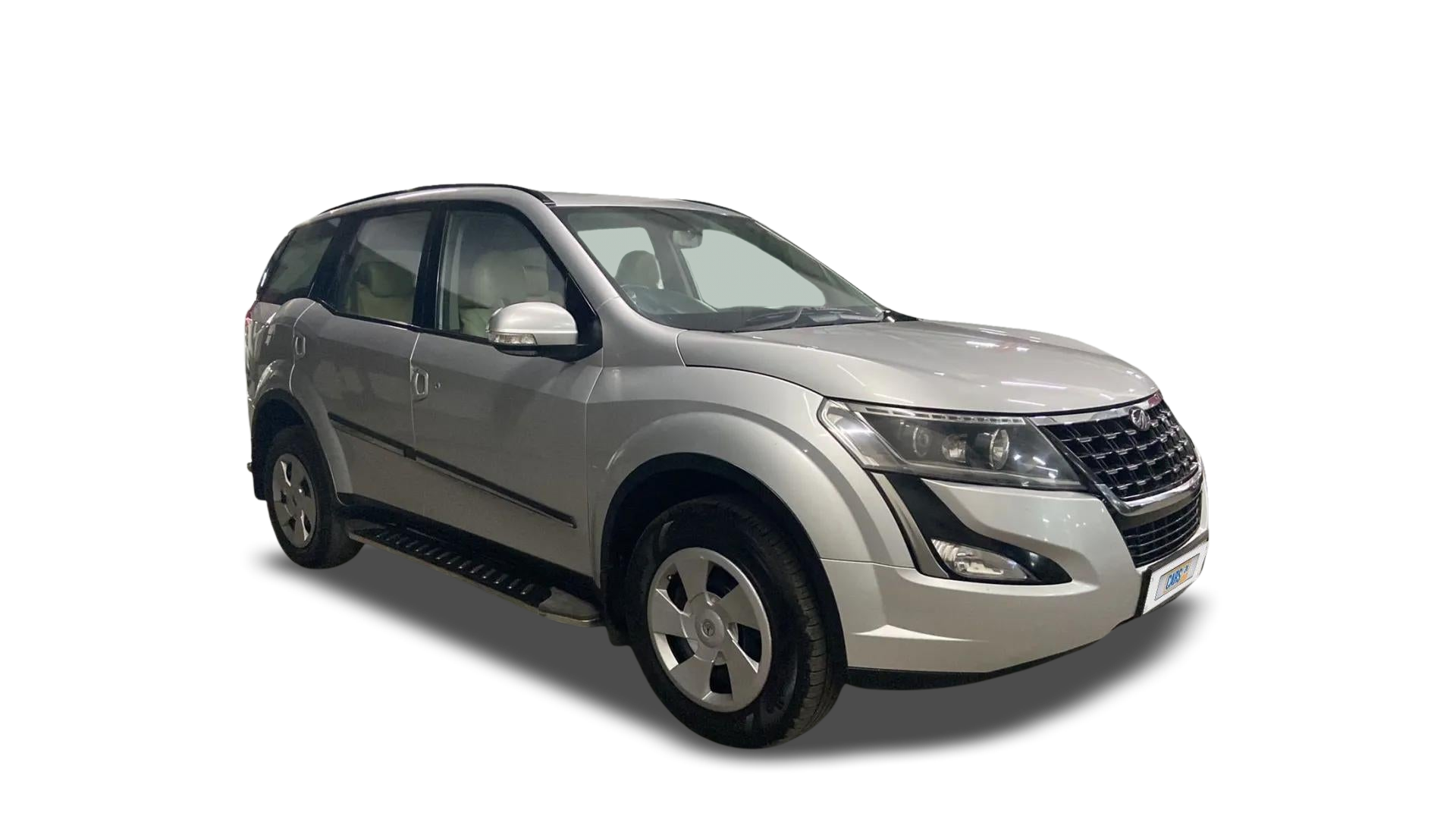 Mahindra XUV500-img