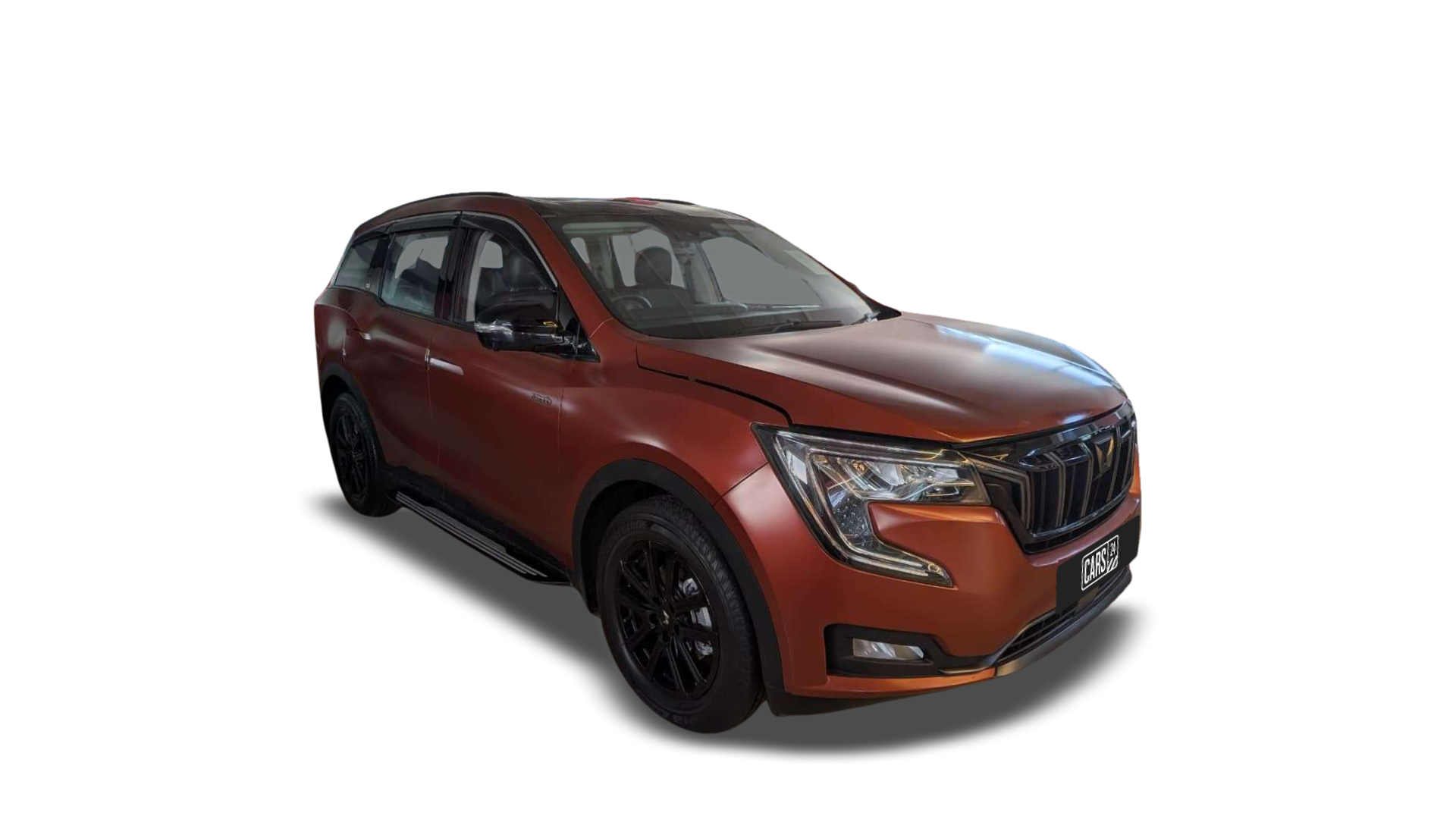 Mahindra XUV700-img