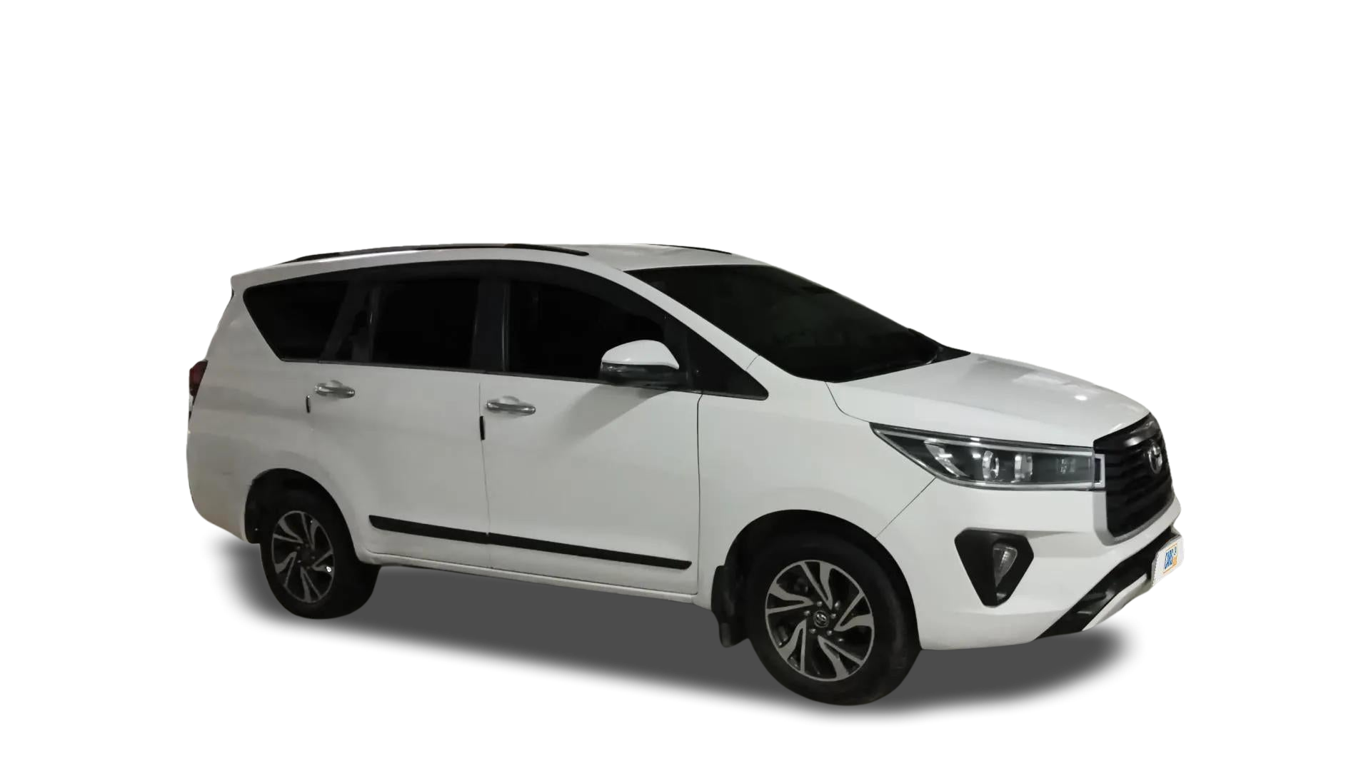 Toyota Innova Crysta-img