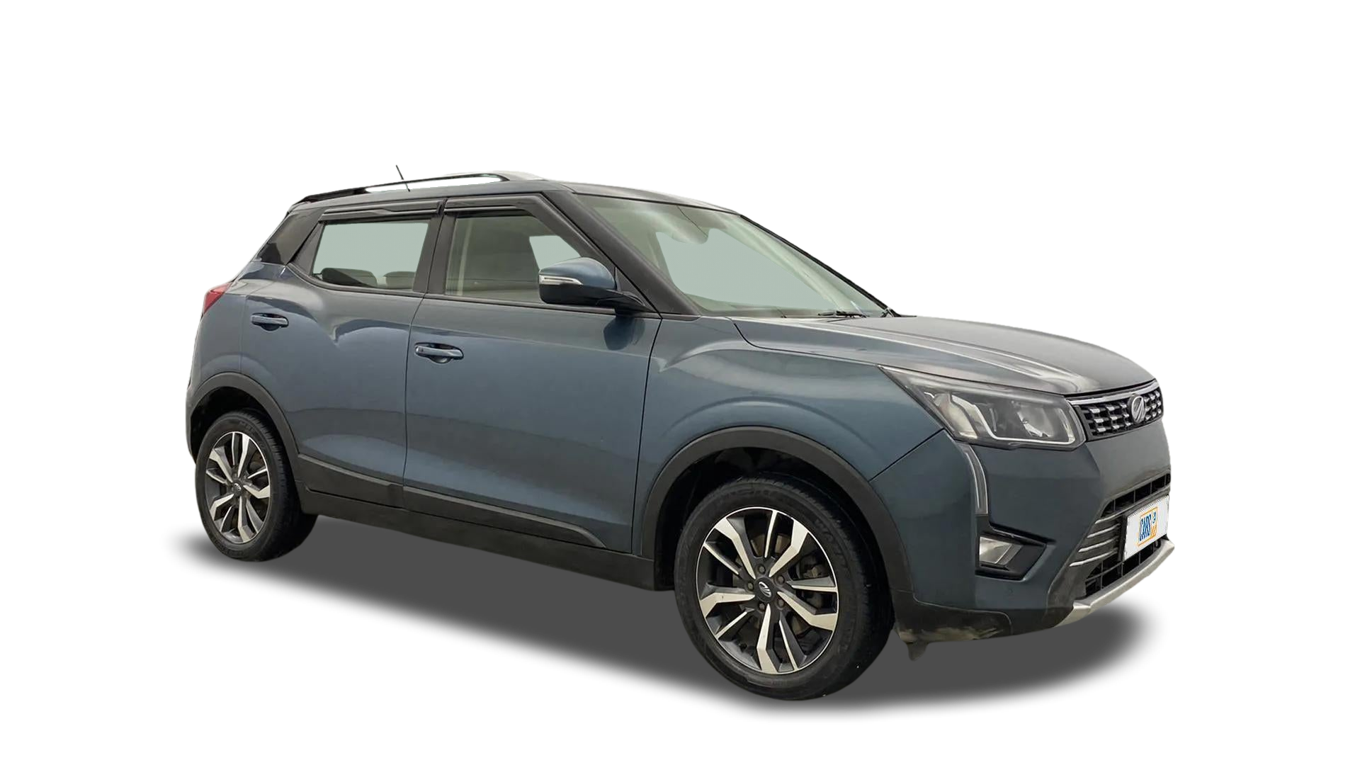 2019 Mahindra XUV300 - SUV - Petrol - Manual - ₹6.74 lakh