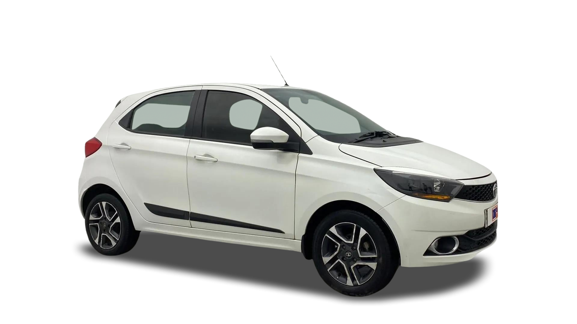2020 Tata Tiago - Hatchback - Petrol - Automatic - ₹4.72 lakh