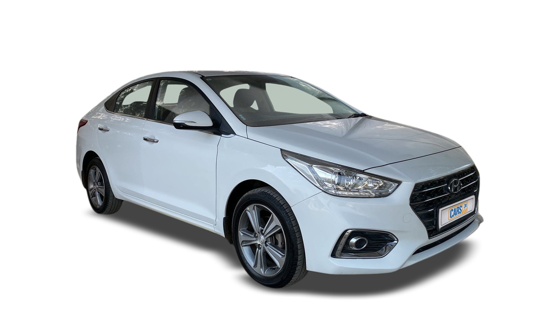 Hyundai Verna-img