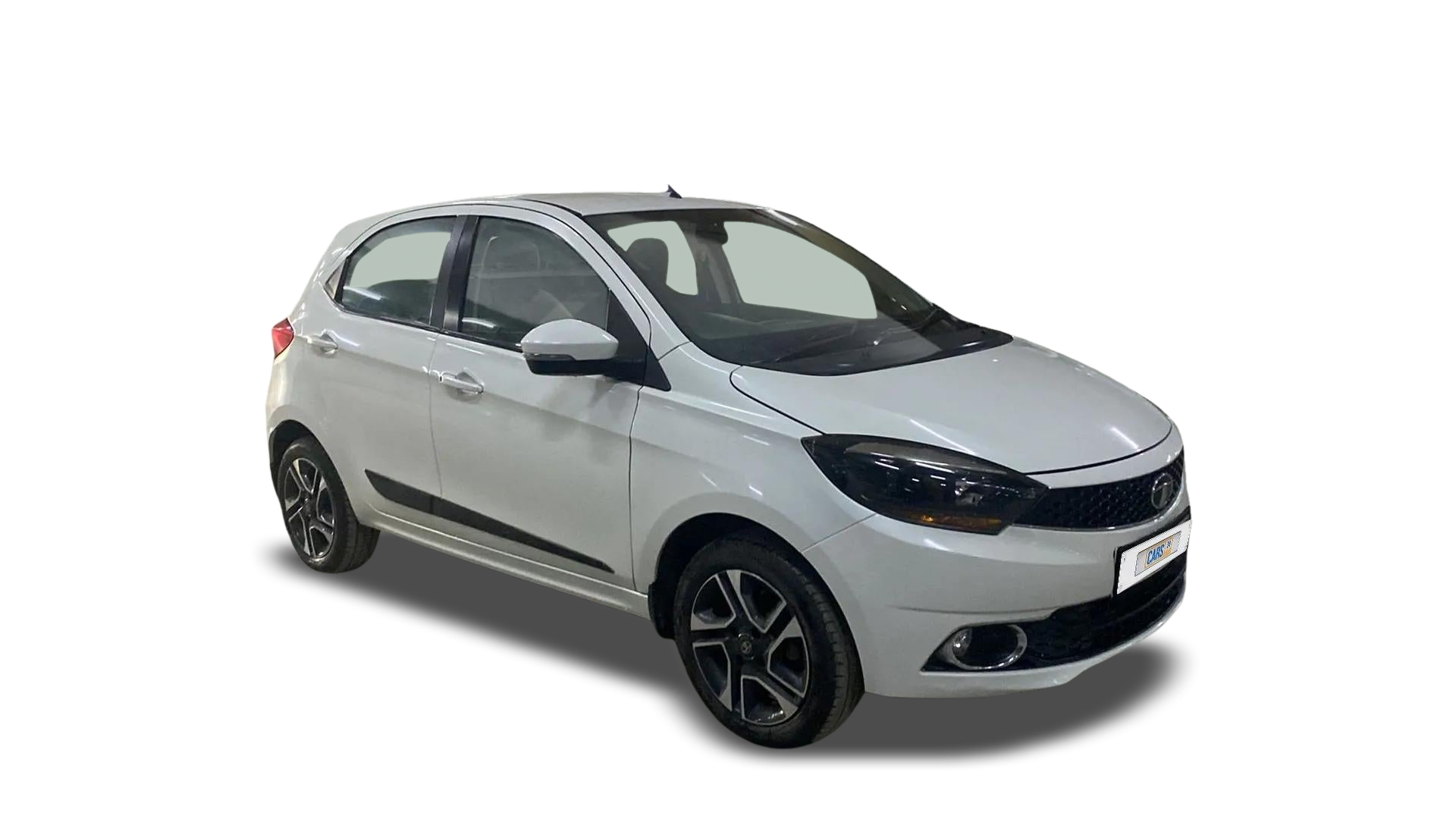 Tata Tiago-img