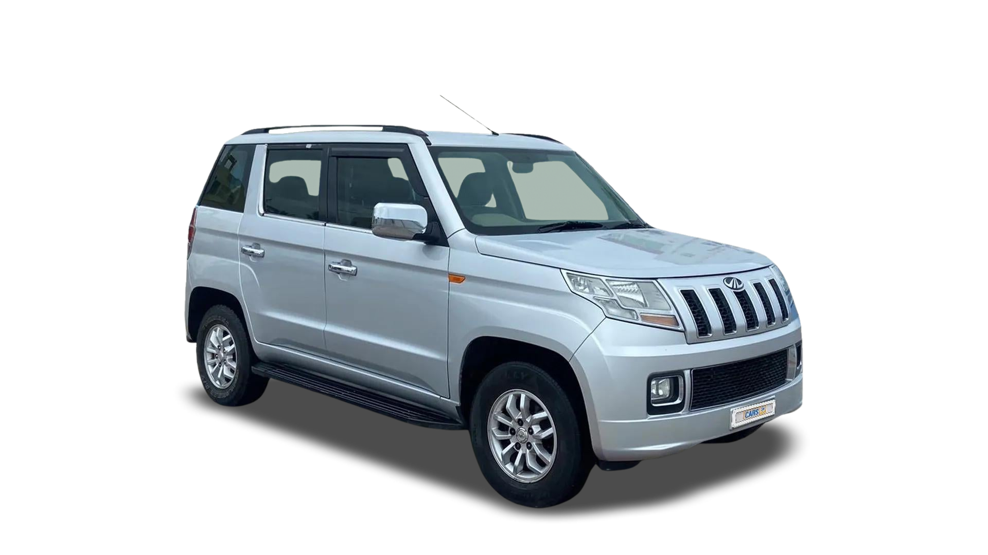 Mahindra TUV300-img