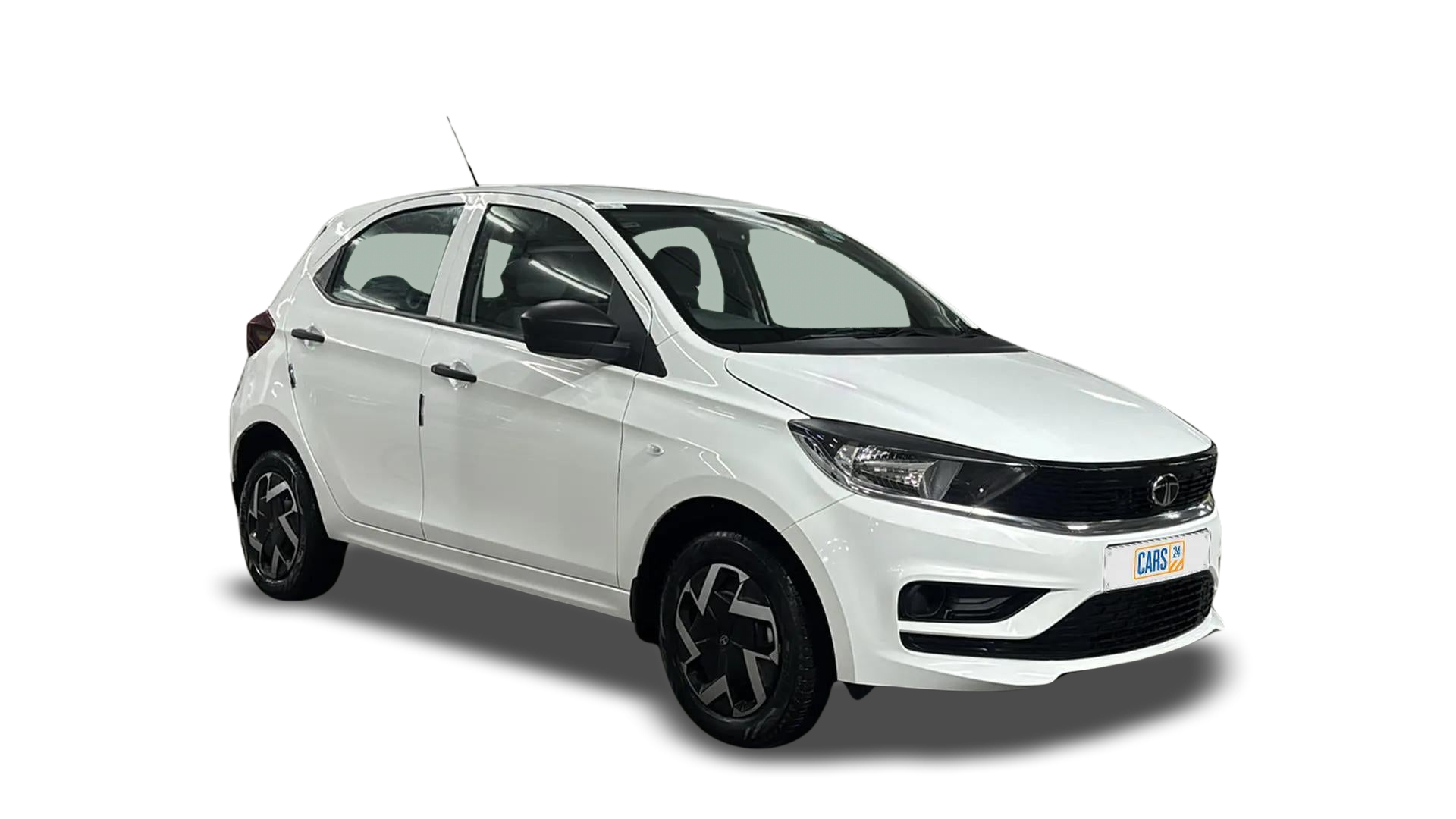 2025 Tata Tiago - Hatchback - CNG - Manual - ₹6.65 lakh