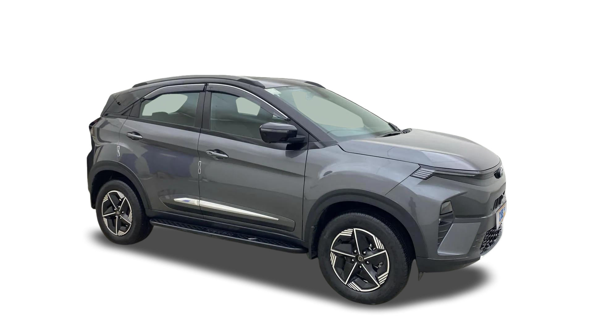 Tata NEXON-img