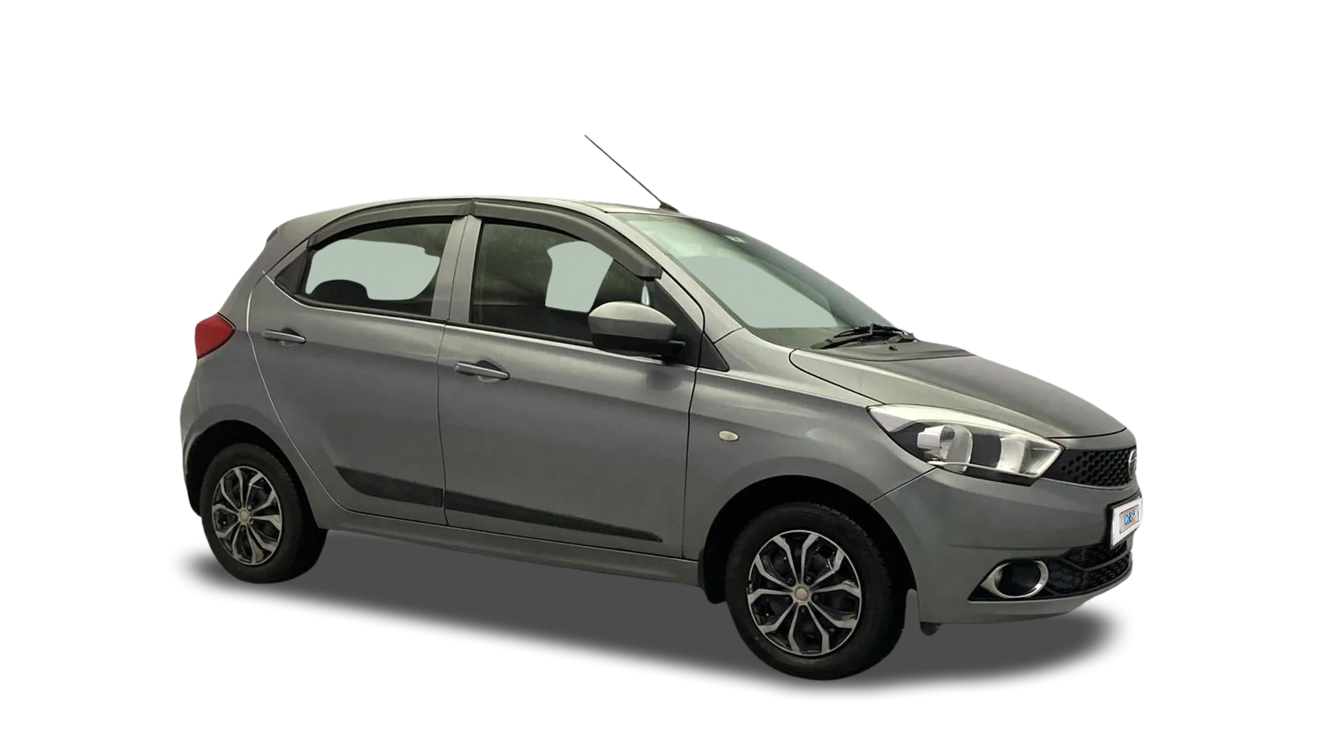 Tata Tiago-img