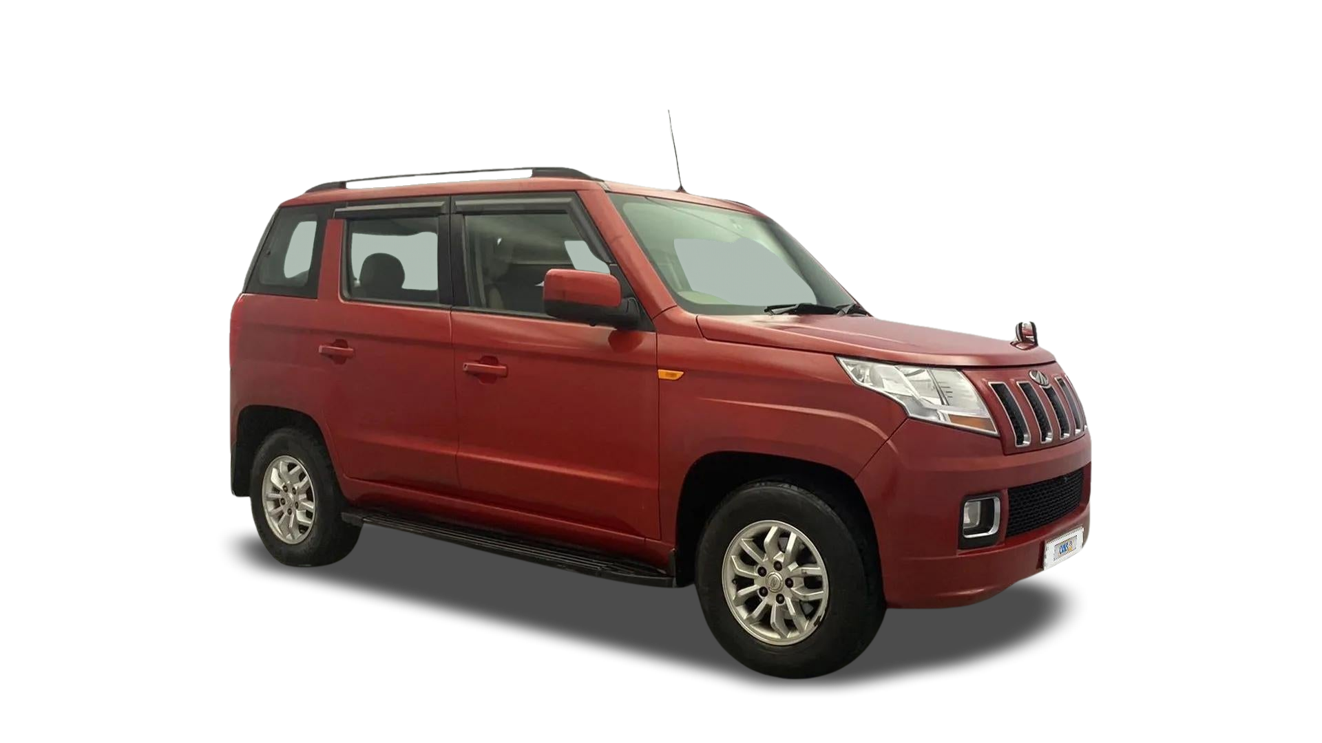 Mahindra TUV300-img