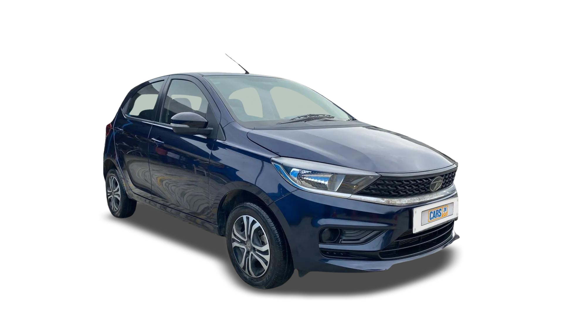 Tata Tiago-img