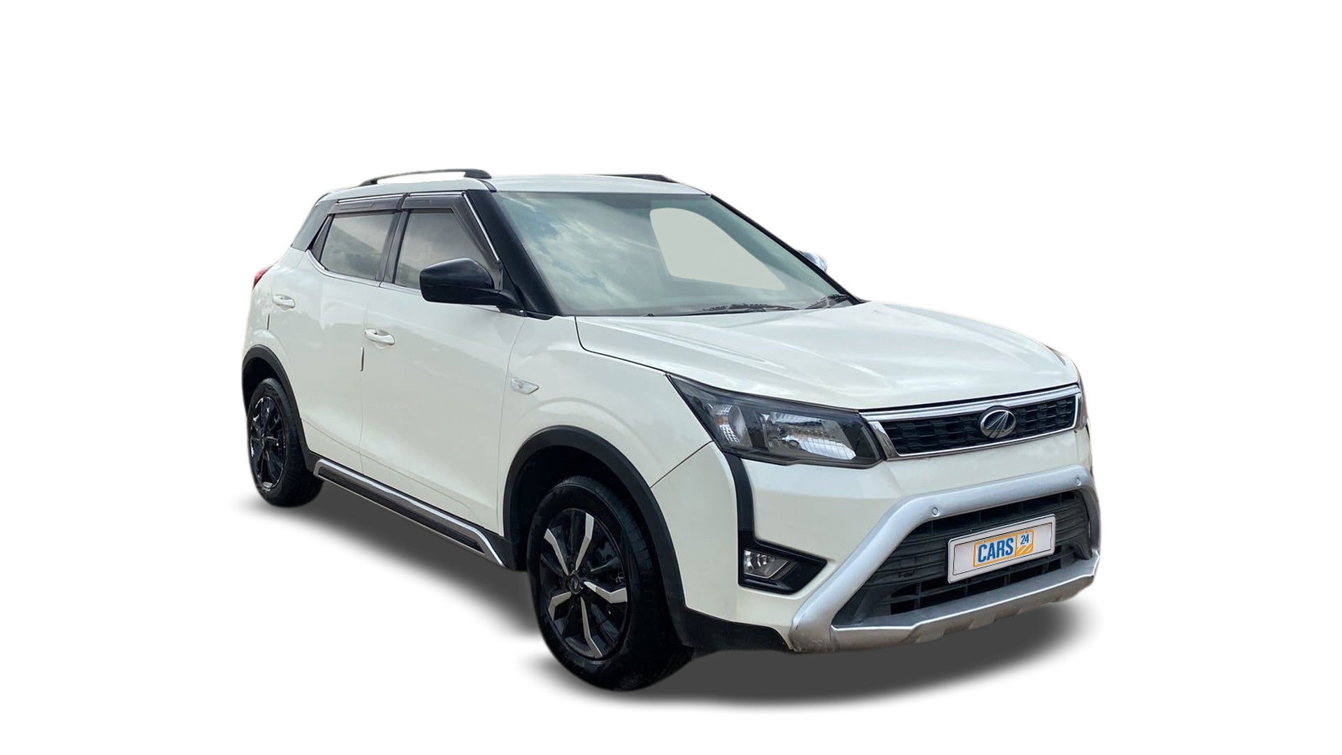 2019 Mahindra XUV300 - SUV - Diesel - Manual - ₹7.15 lakh