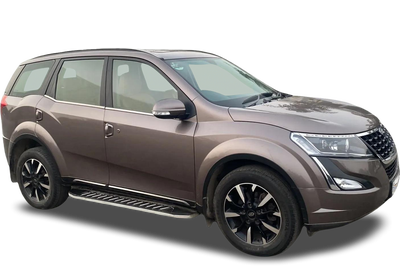 Mahindra XUV500-img
