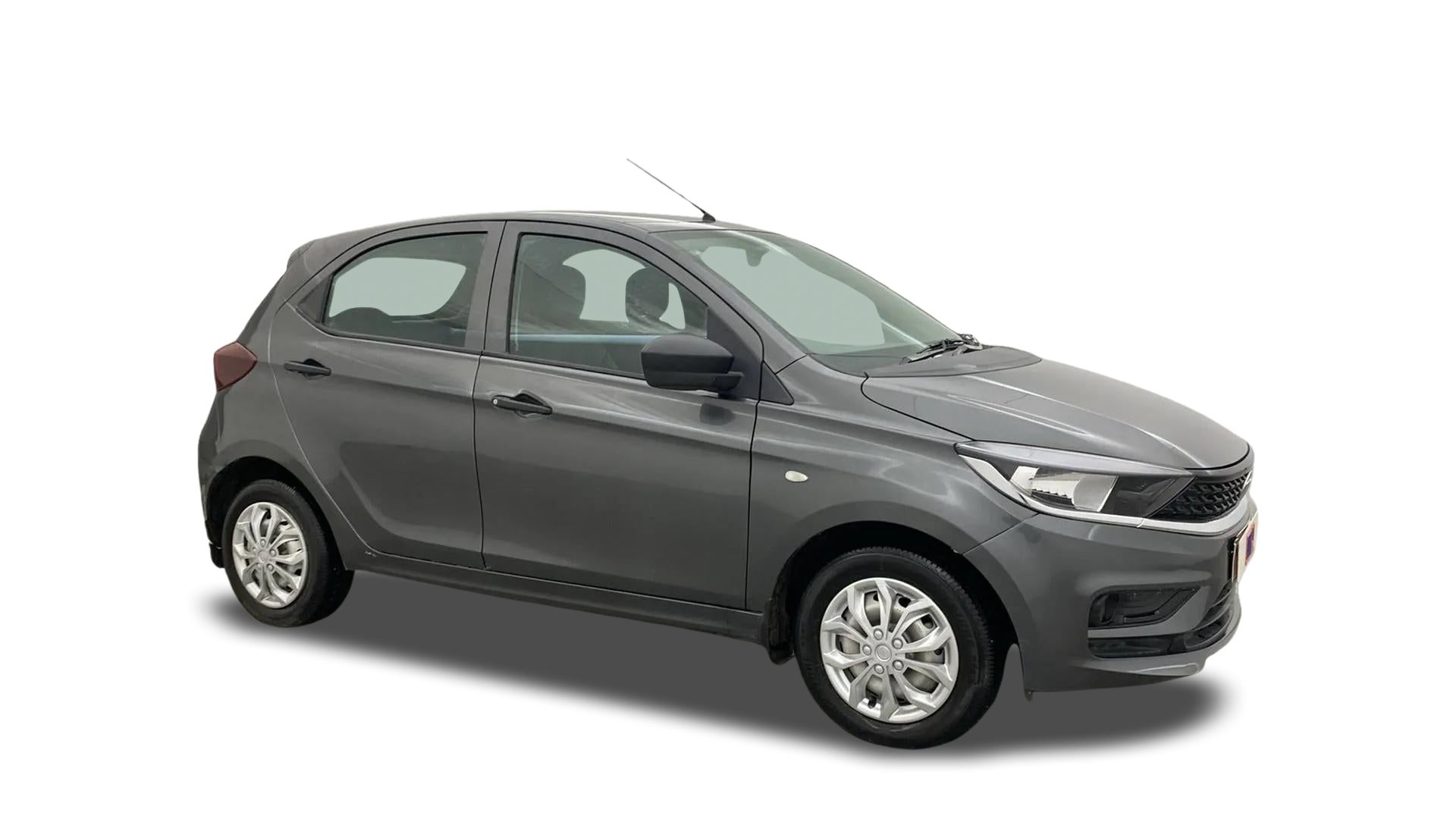 Tata Tiago-img