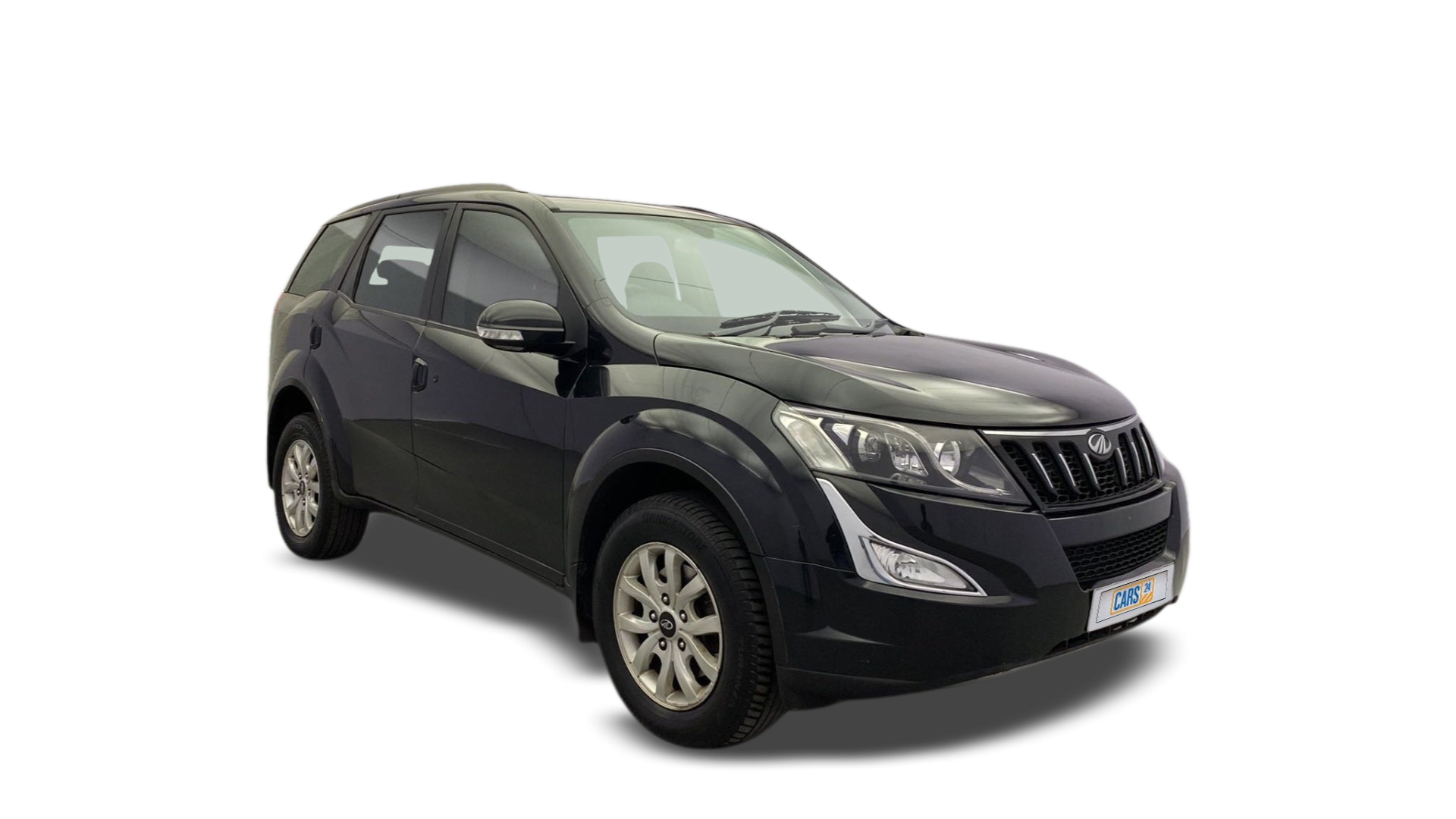Mahindra XUV500-img