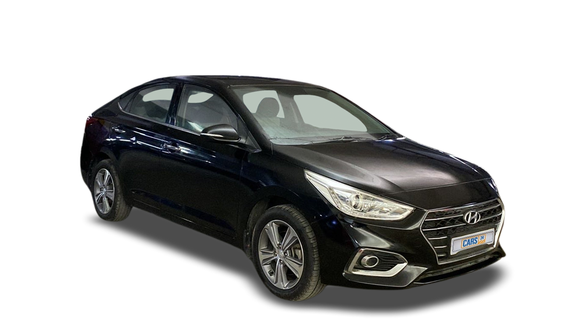 Hyundai Verna-img