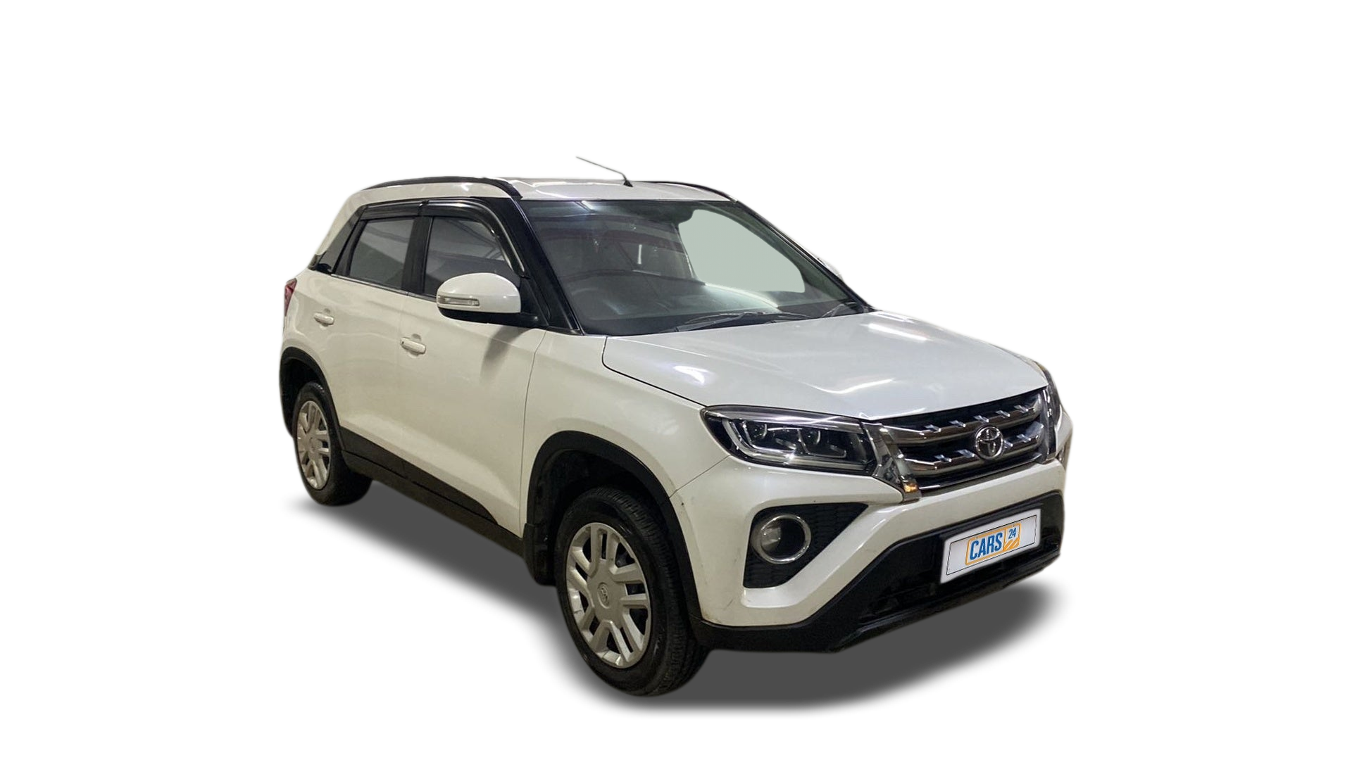 2021 Toyota URBAN CRUISER - SUV - Petrol - Manual - ₹8.06 lakh