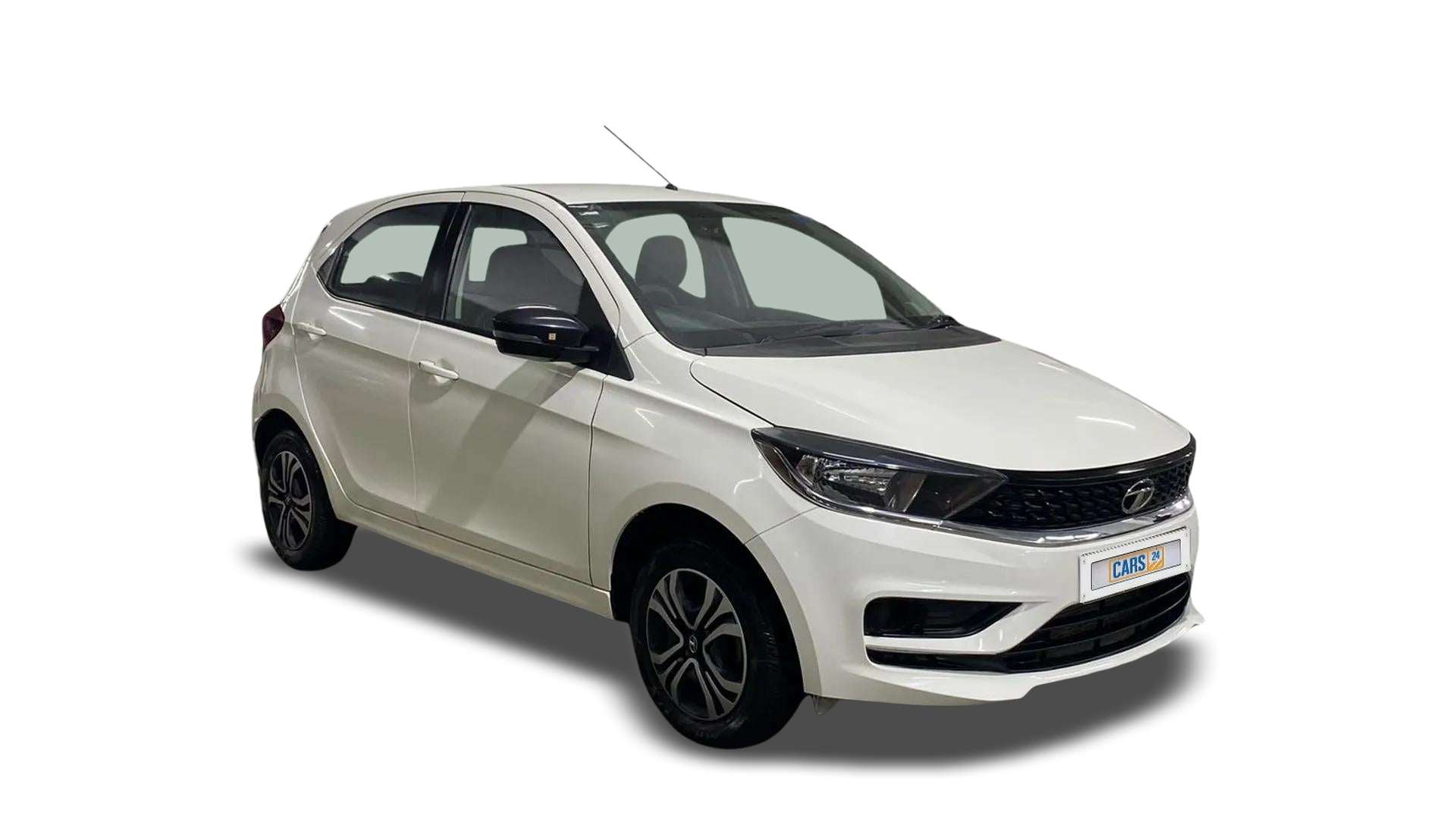 2023 Tata Tiago - Hatchback - Petrol - Manual - ₹4.55 lakh
