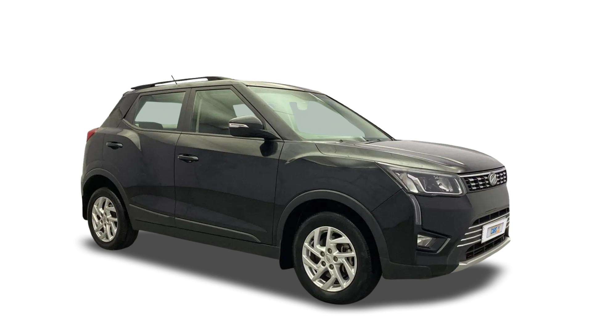 Mahindra XUV300-img