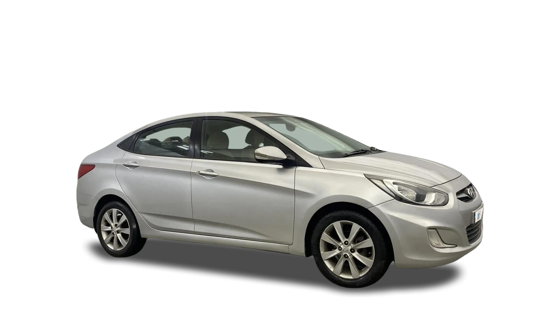 Hyundai Verna-img