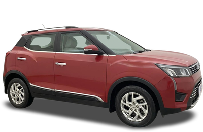 Mahindra XUV300-img
