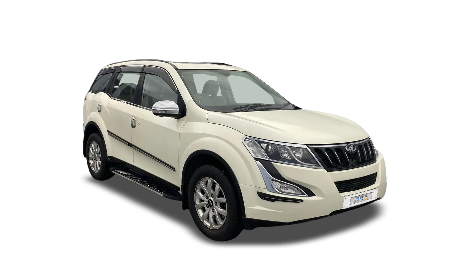 Mahindra XUV500-img