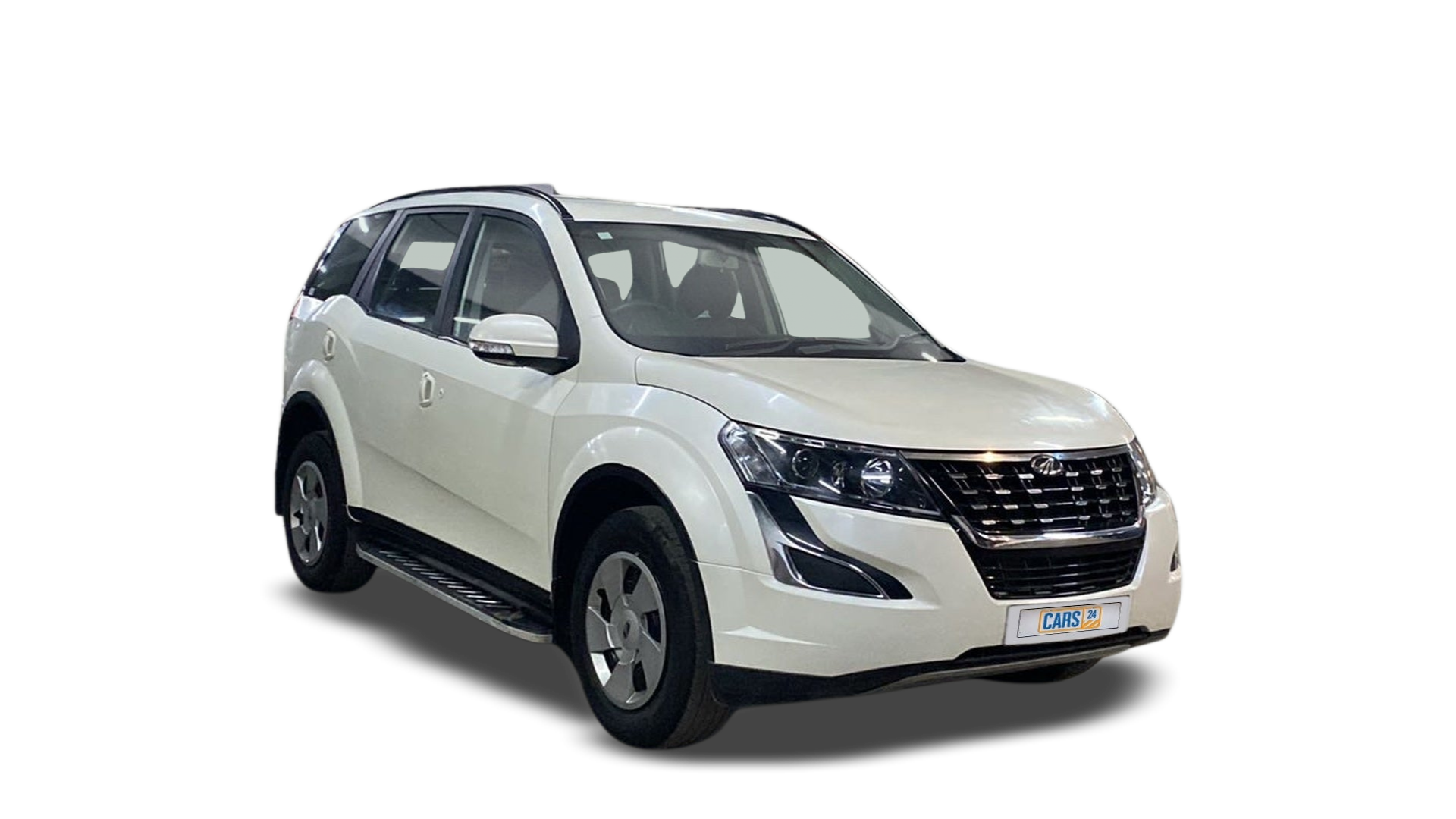 Mahindra XUV500-img