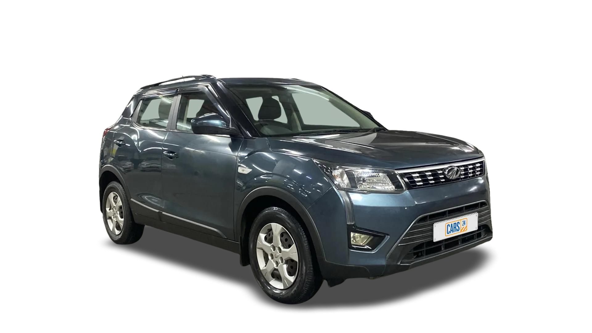 2020 Mahindra XUV300 - SUV - Petrol - Manual - ₹6.60 lakh