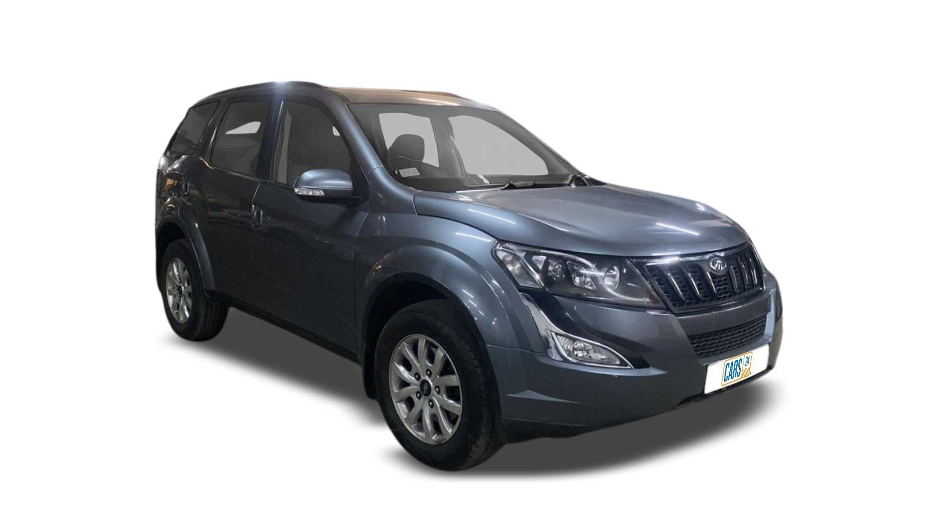 Mahindra XUV500-img