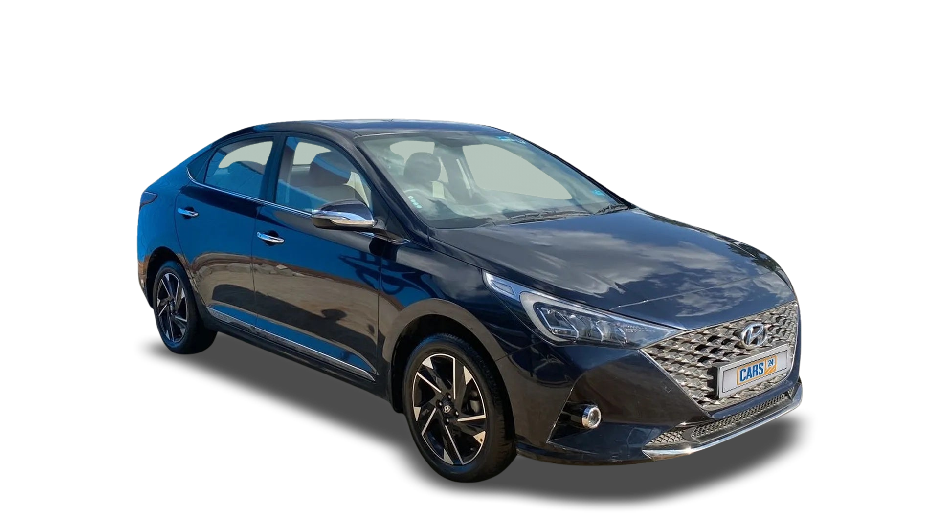 Hyundai Verna-img