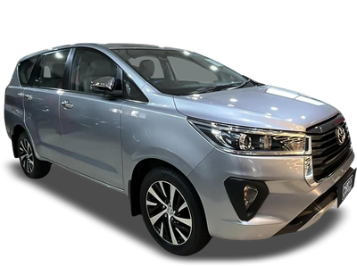 Toyota Innova Crysta-img