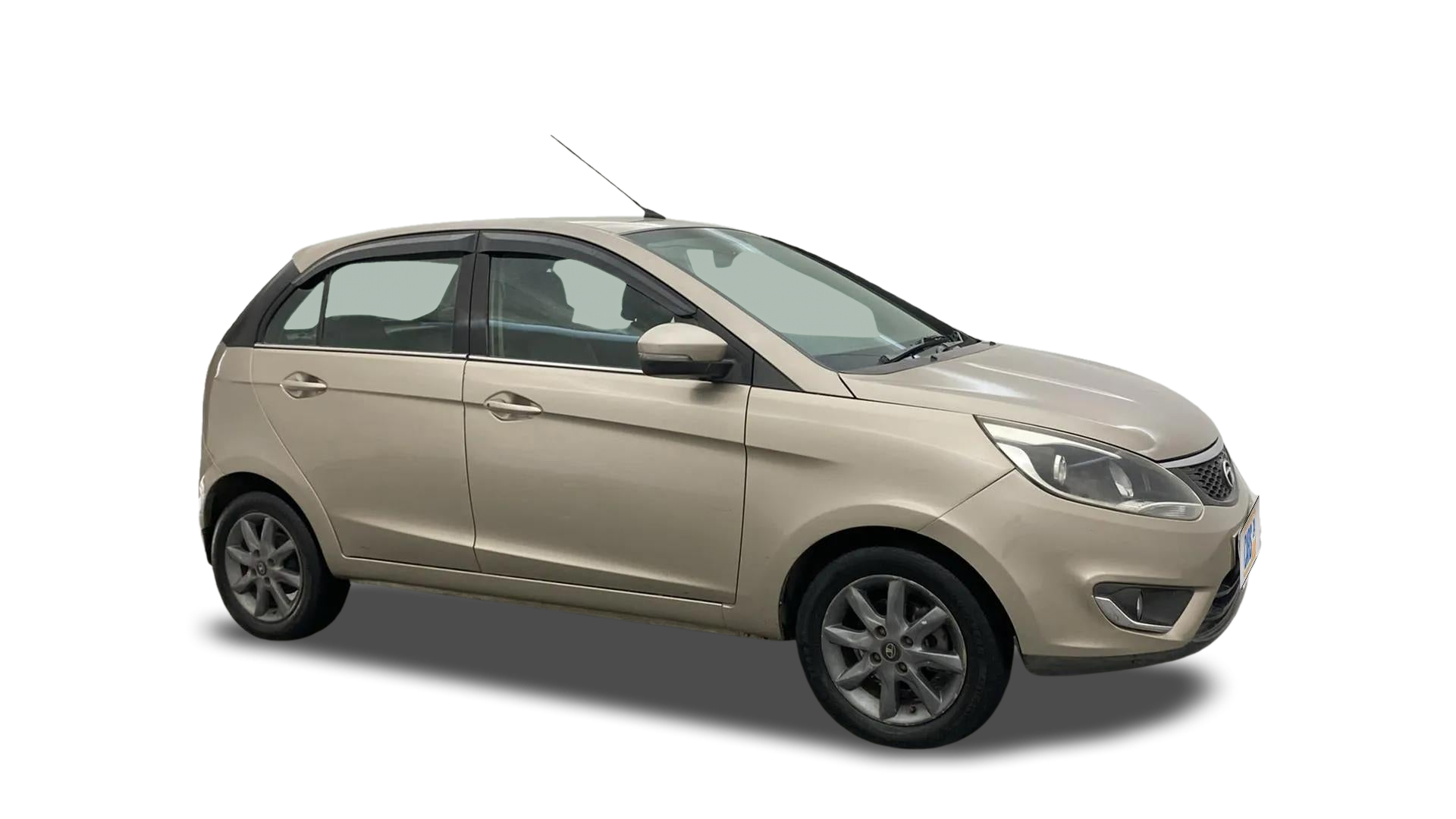 Tata Bolt-img