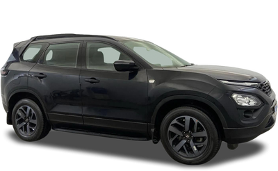 Tata Safari-img
