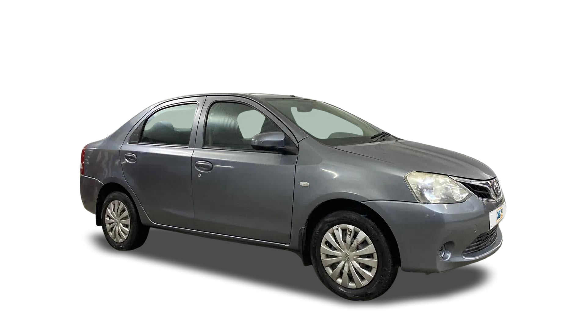 Toyota Etios-img