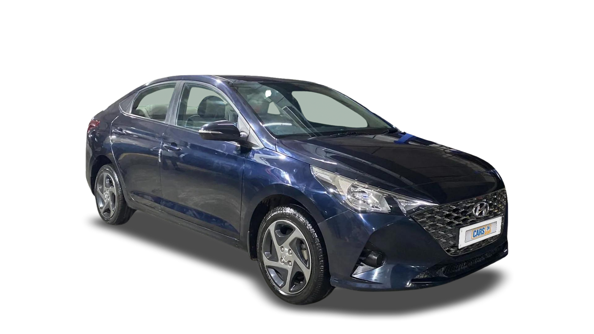 Hyundai Verna-img