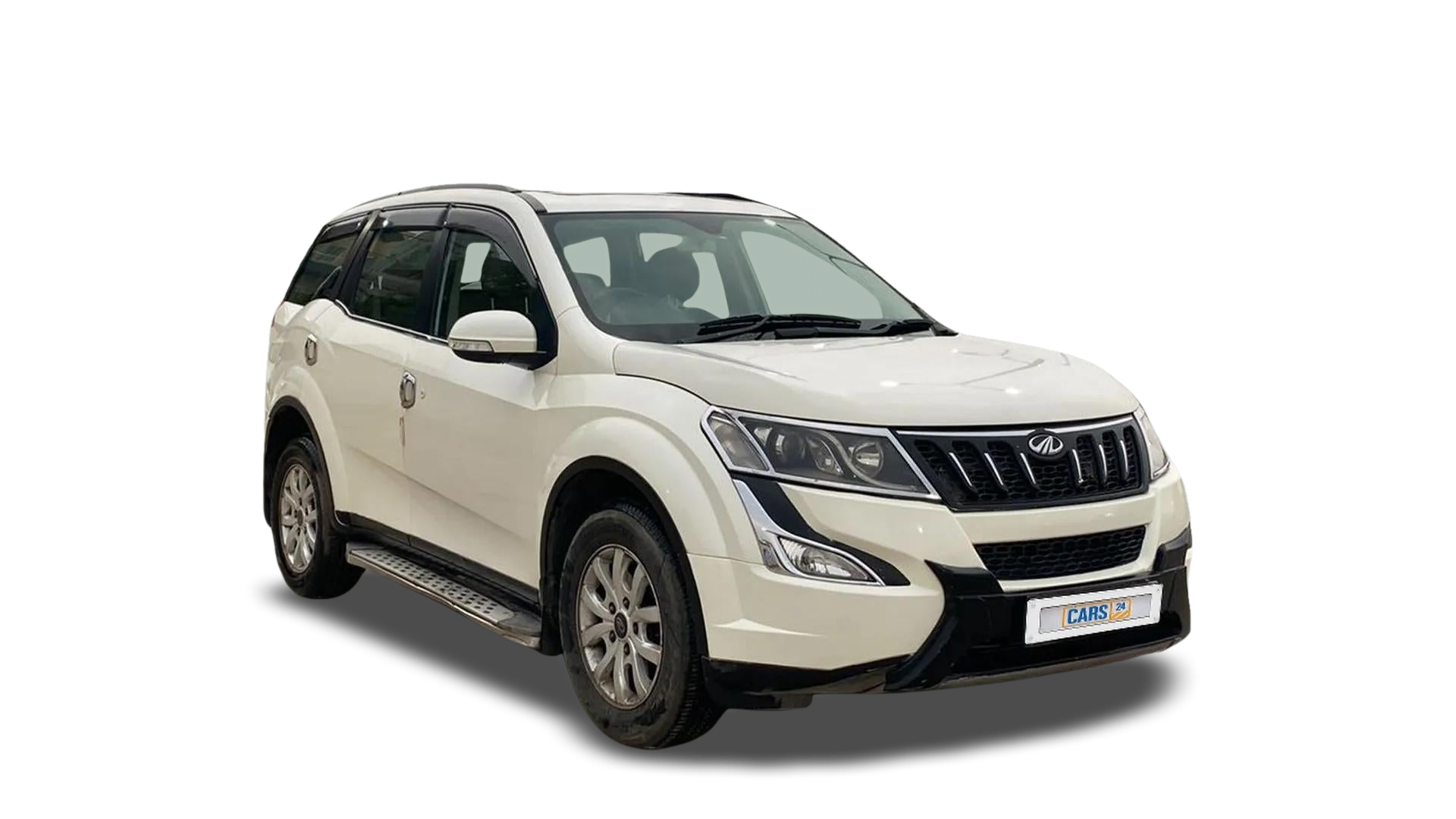 Mahindra XUV500-img