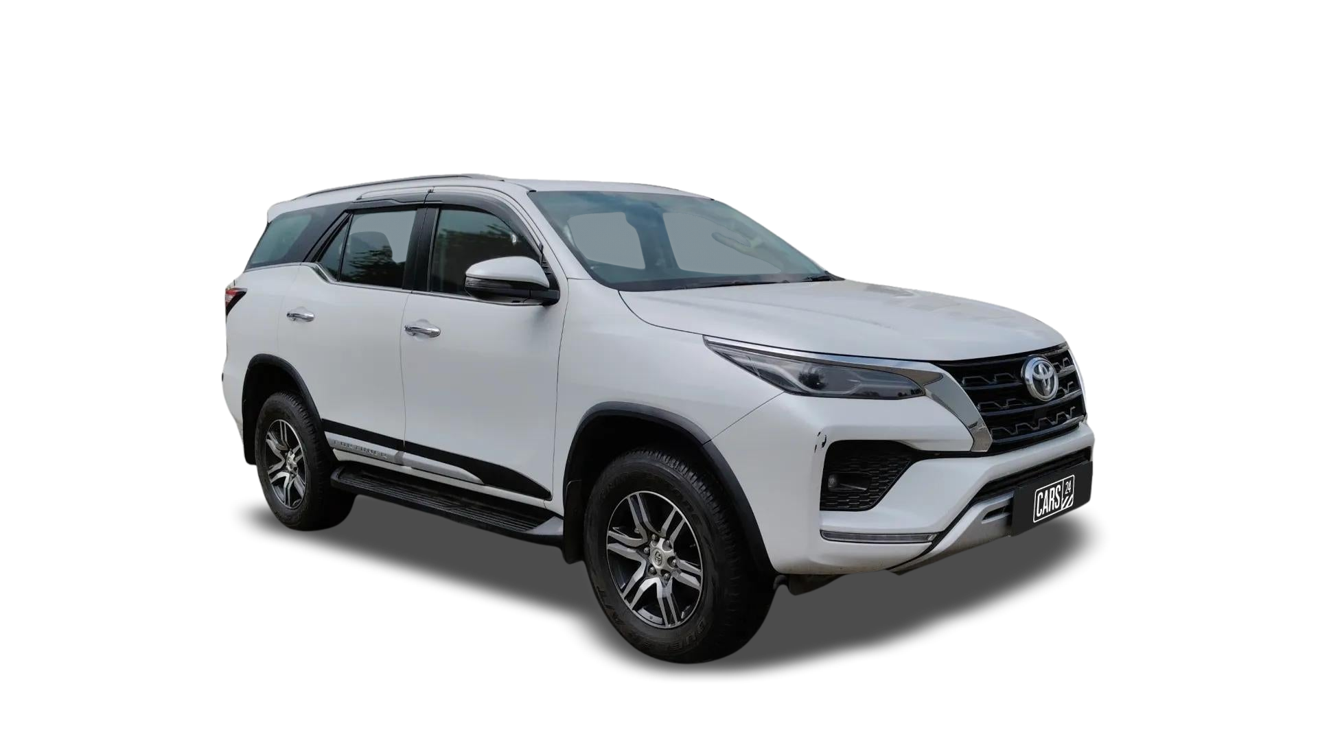 Toyota Fortuner-img