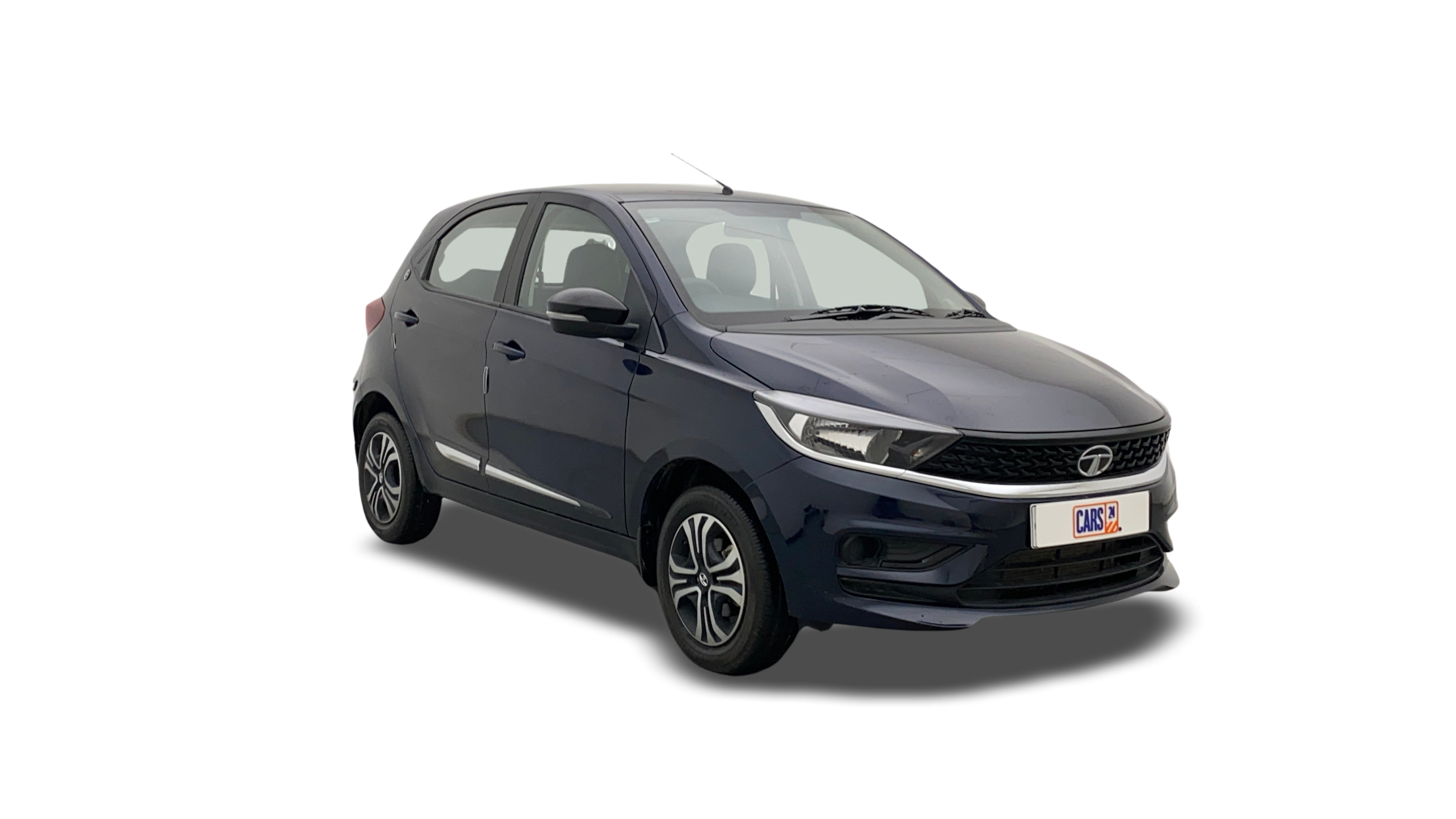 Tata Tiago-img