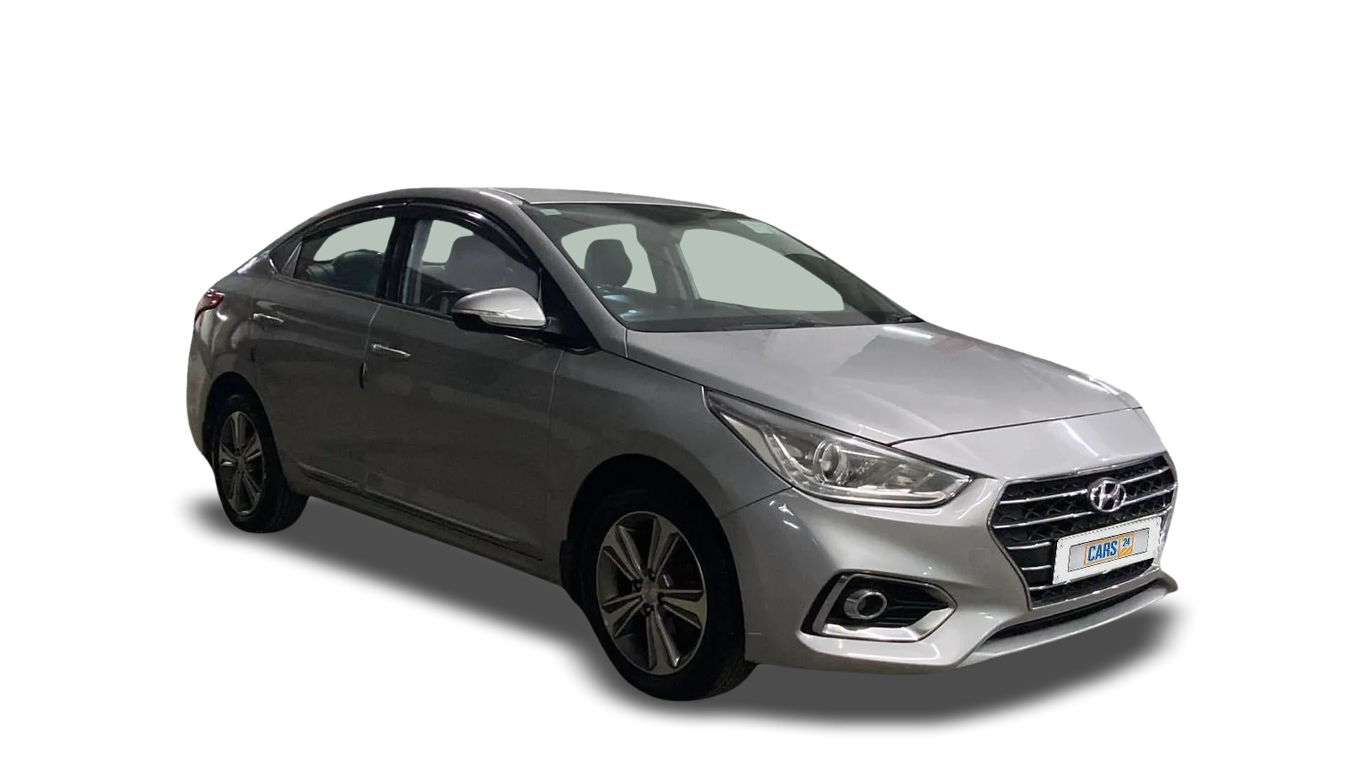 Hyundai Verna-img