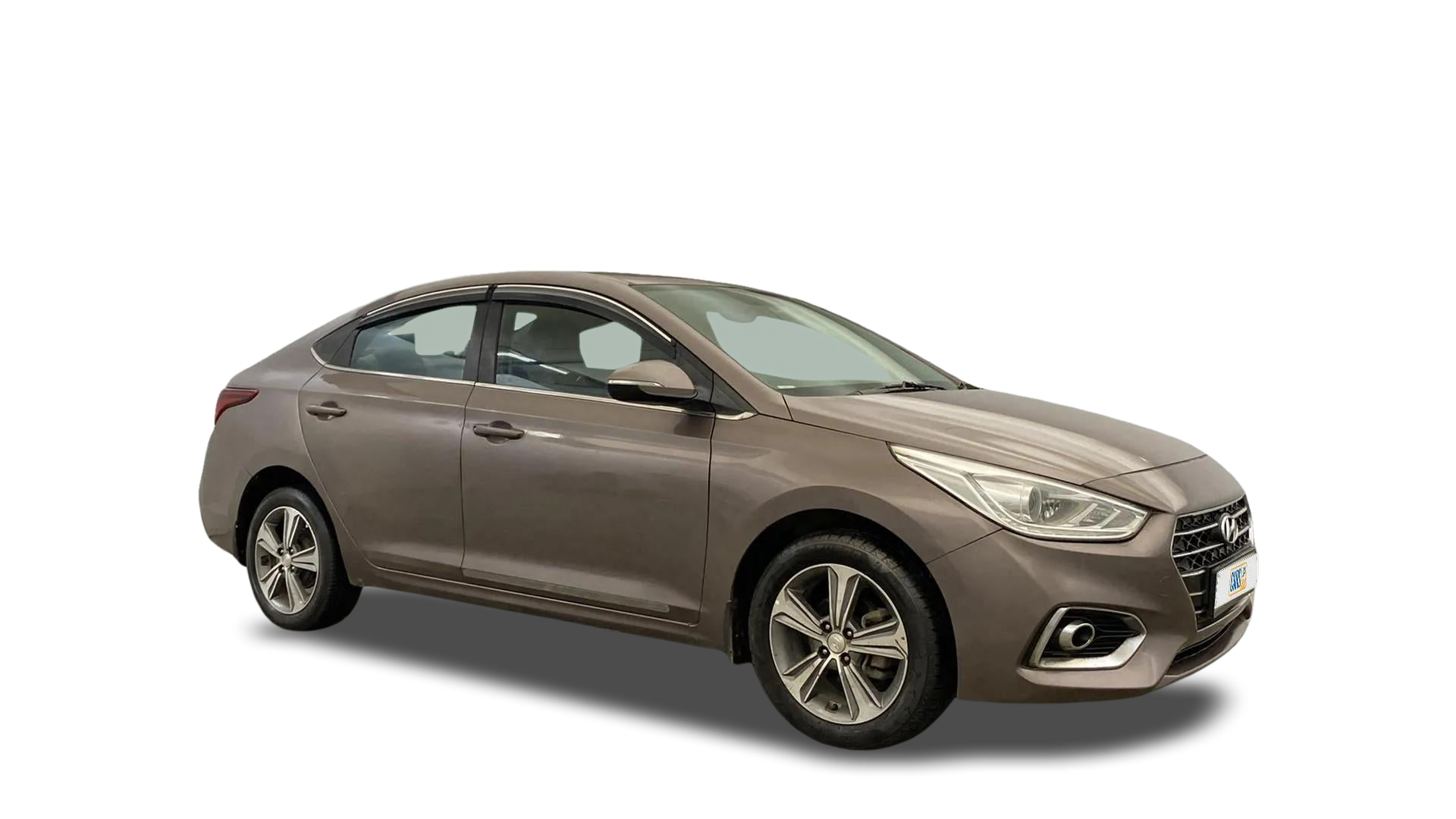 Hyundai Verna-img