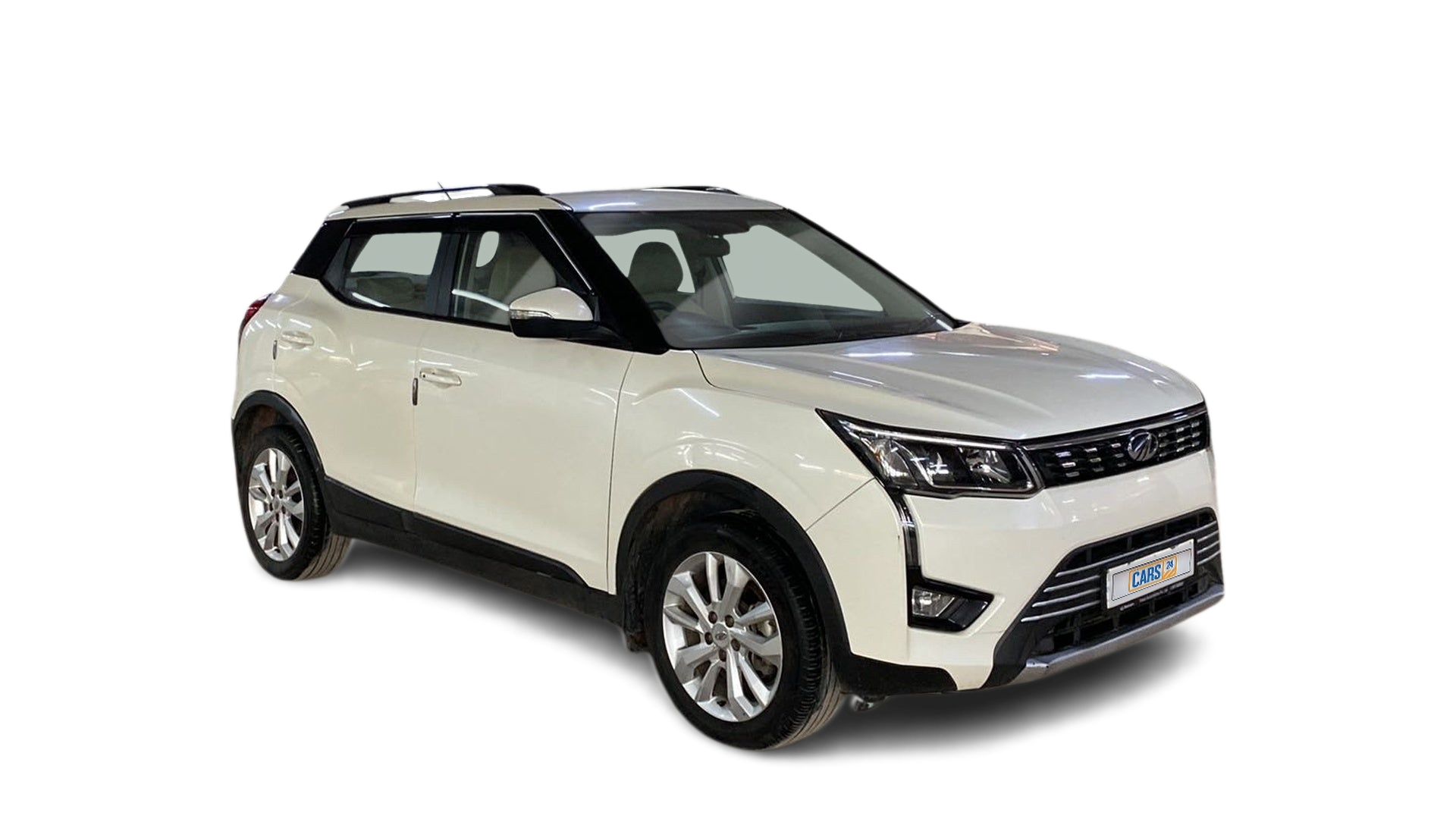 2019 Mahindra XUV300 - SUV - Diesel - Manual - ₹7.50 lakh