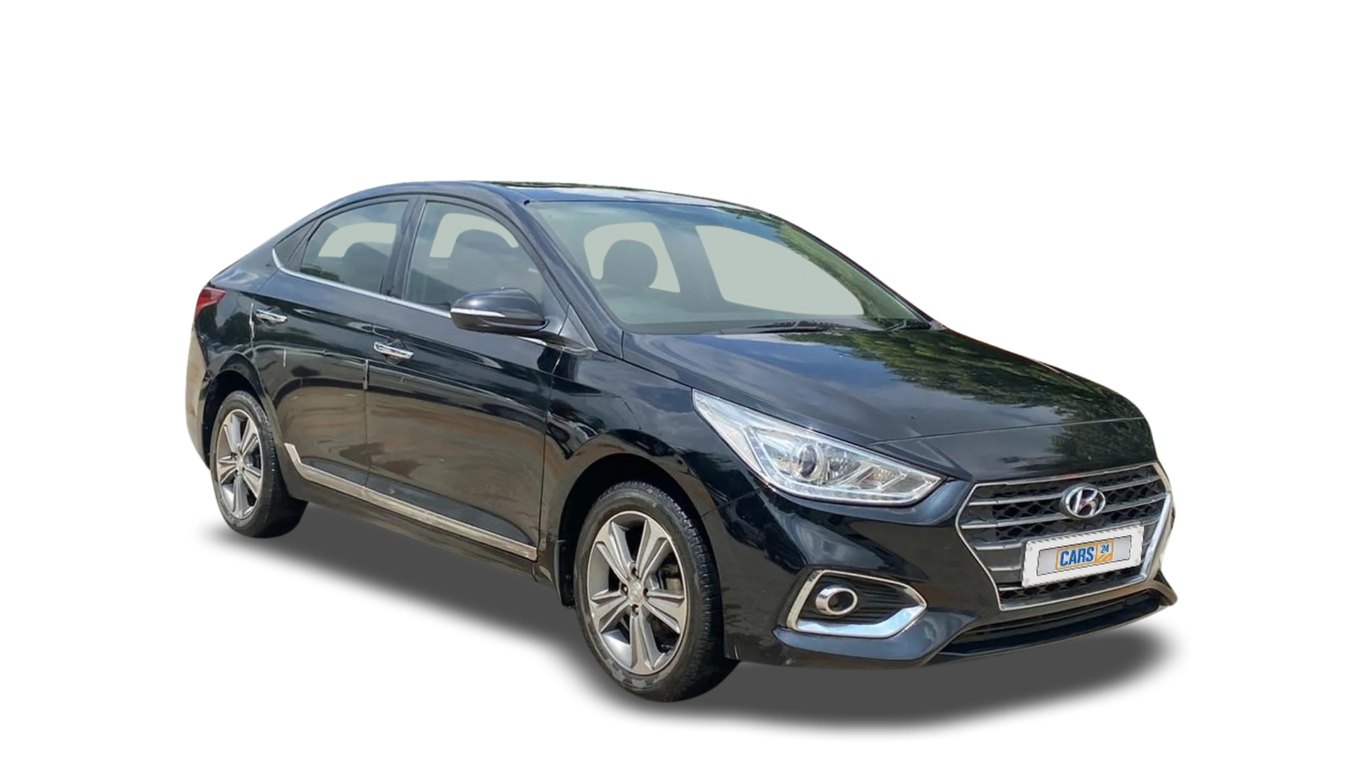 2019 Hyundai Verna - Sedan - Petrol - Manual - ₹8.50 lakh