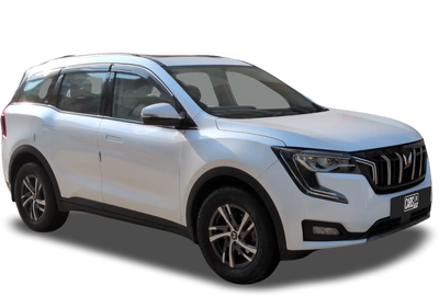 Mahindra XUV700-img
