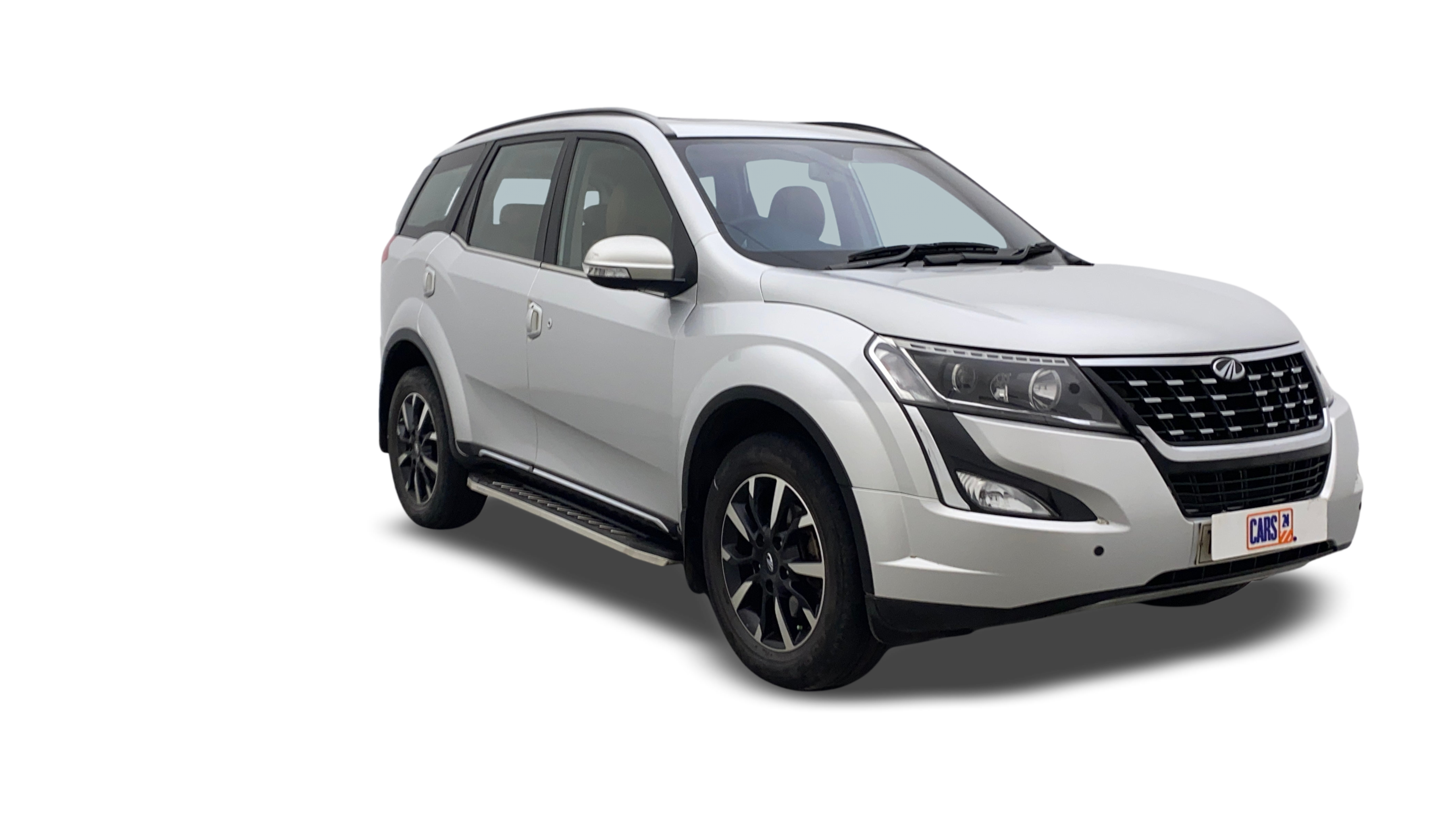 Mahindra XUV500-img