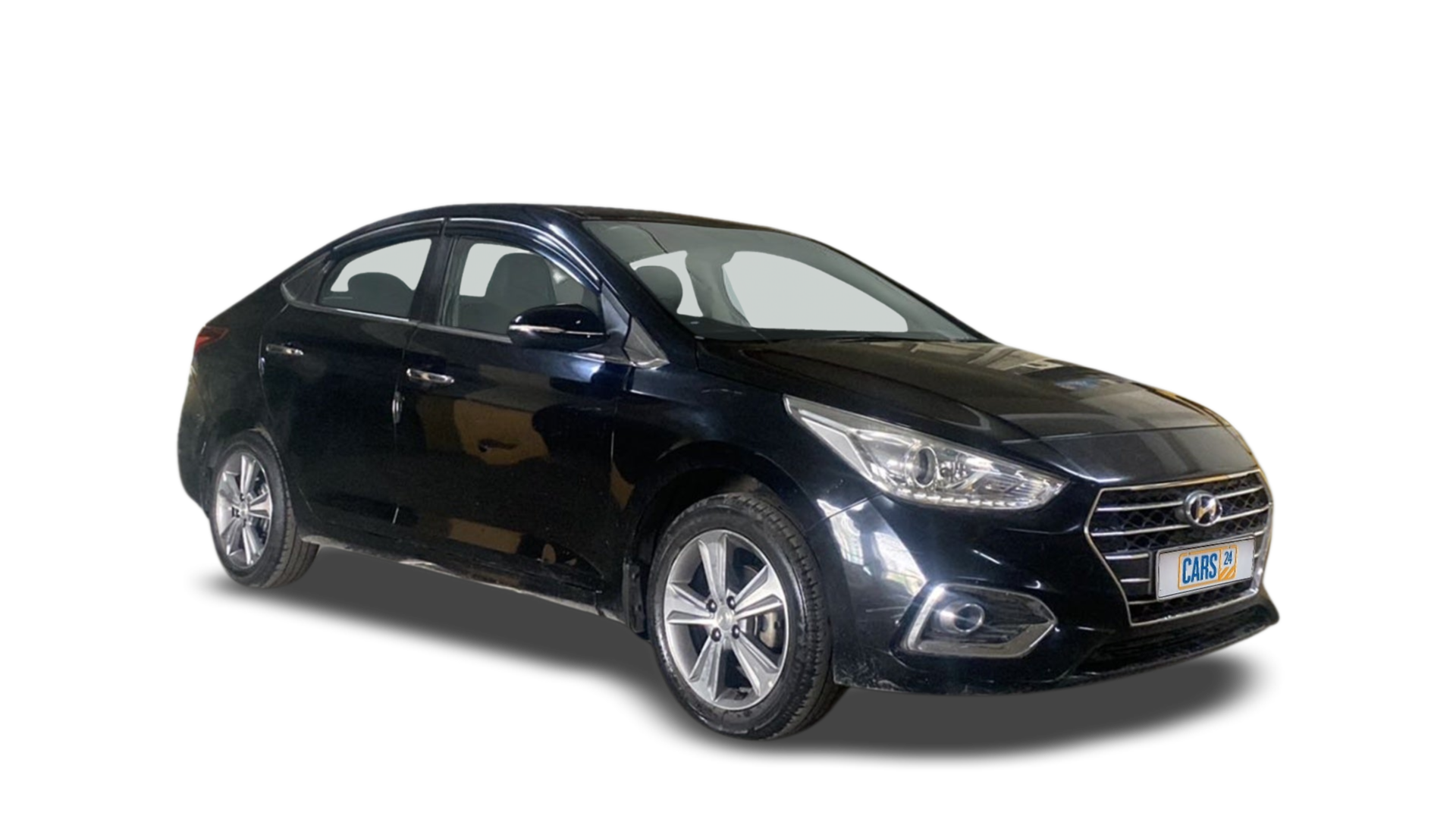 2018 Hyundai Verna - Sedan - Petrol - Manual - ₹8.65 lakh