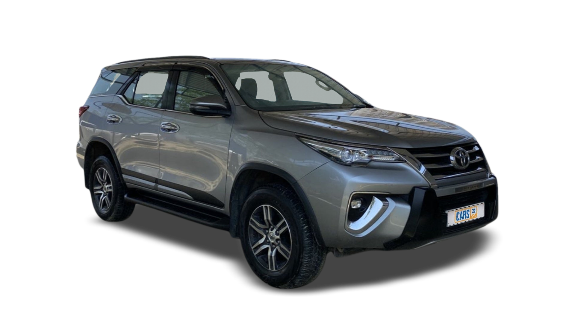 Toyota Fortuner-img