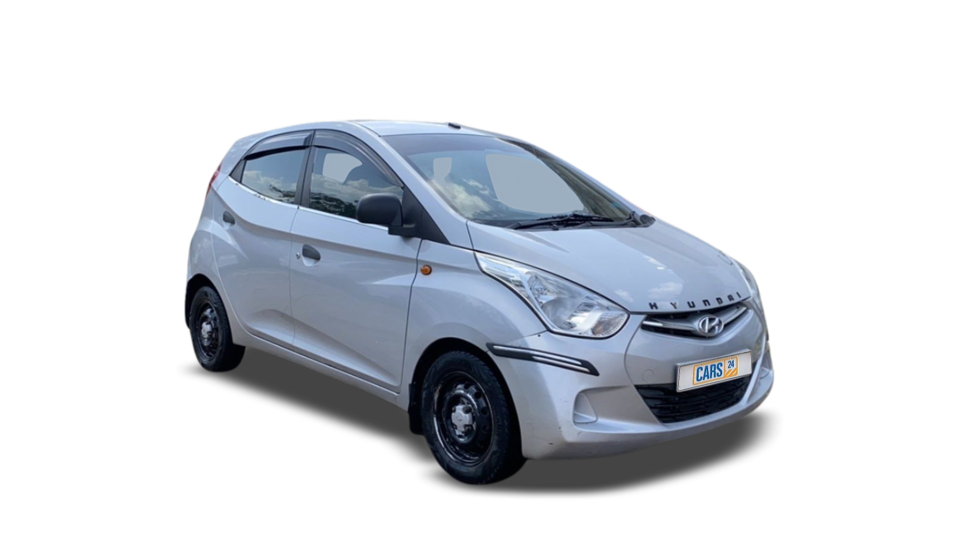 2017 Hyundai Eon - Hatchback - Petrol - Manual - ₹2.99 lakh