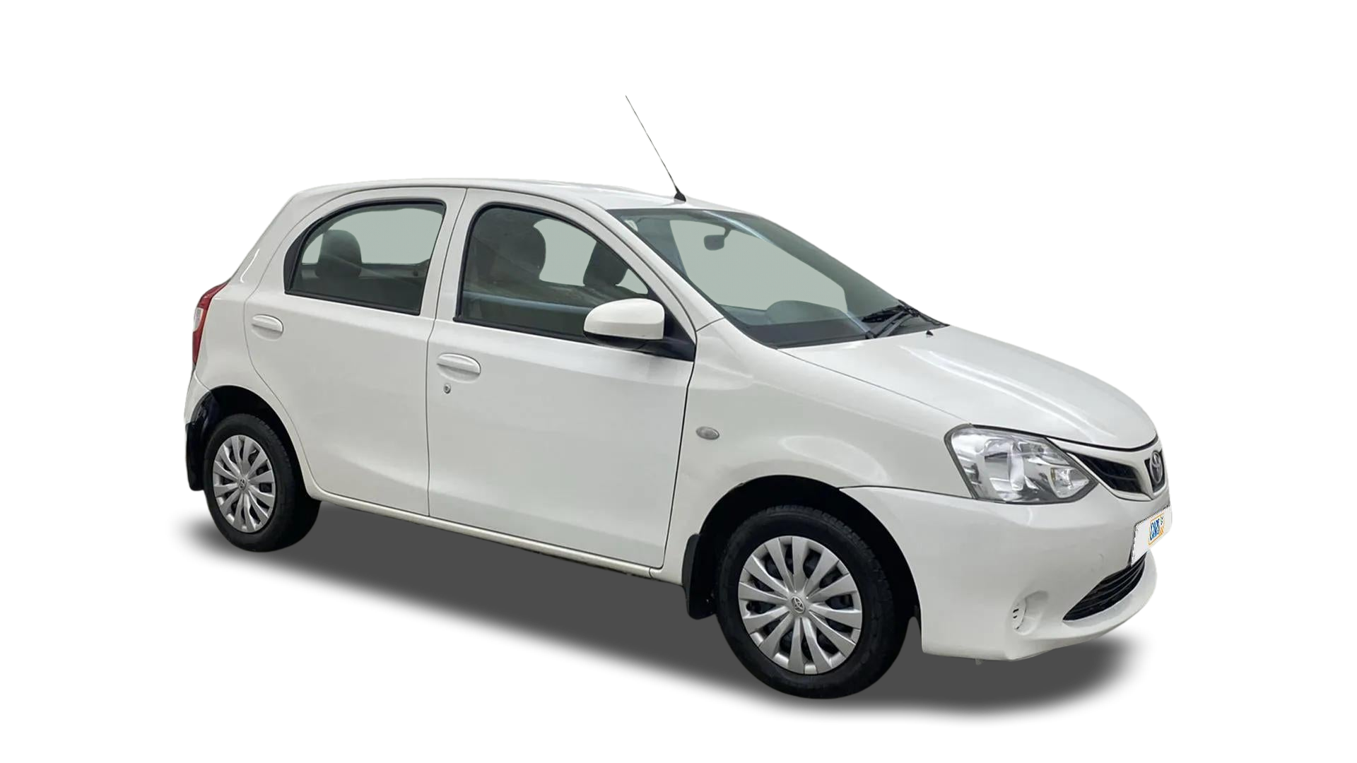 Toyota Etios Liva-img