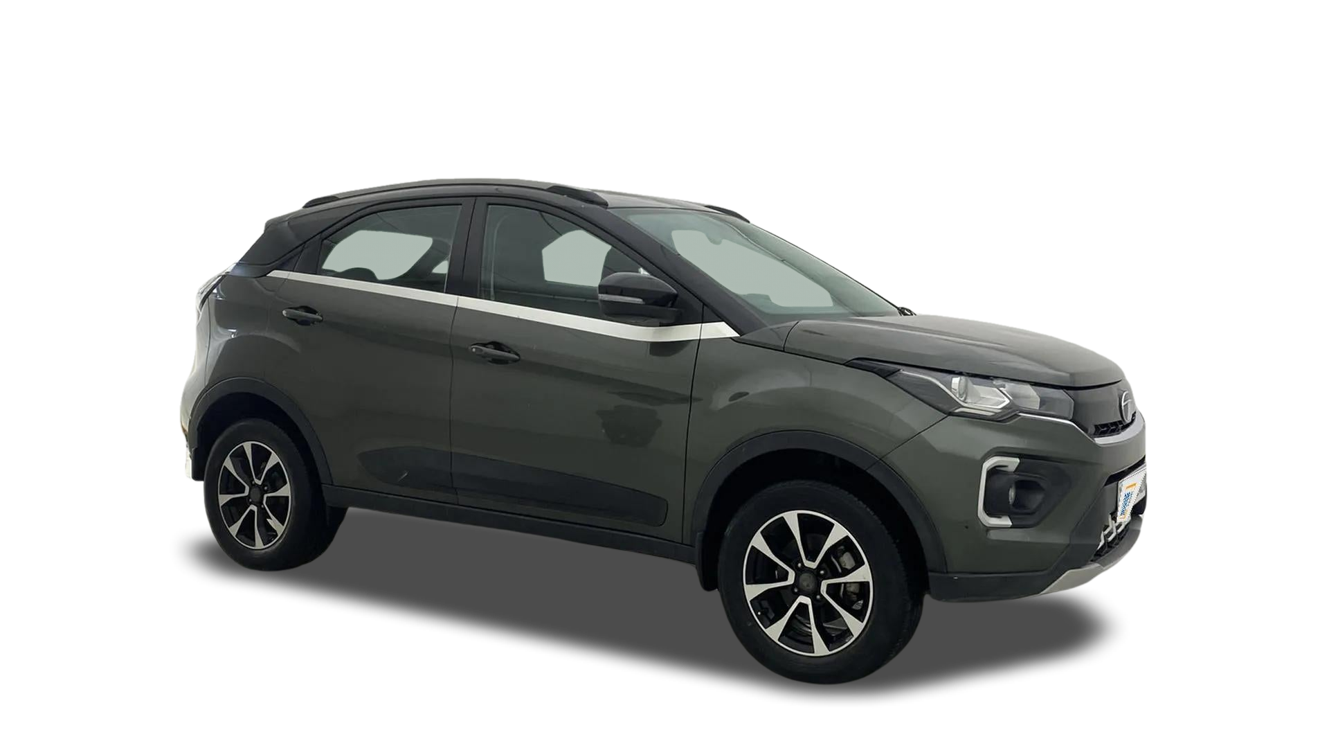 Tata NEXON-img