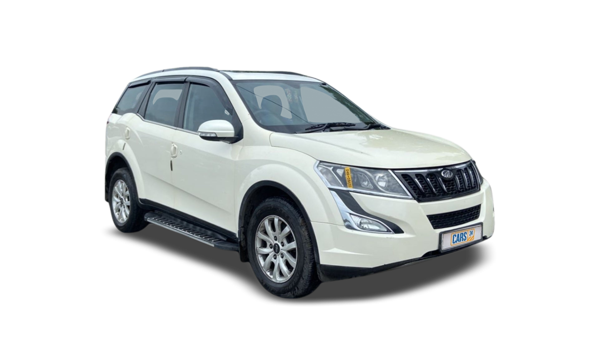 2017 Mahindra XUV500 - SUV - Diesel - Manual - ₹8.33 lakh