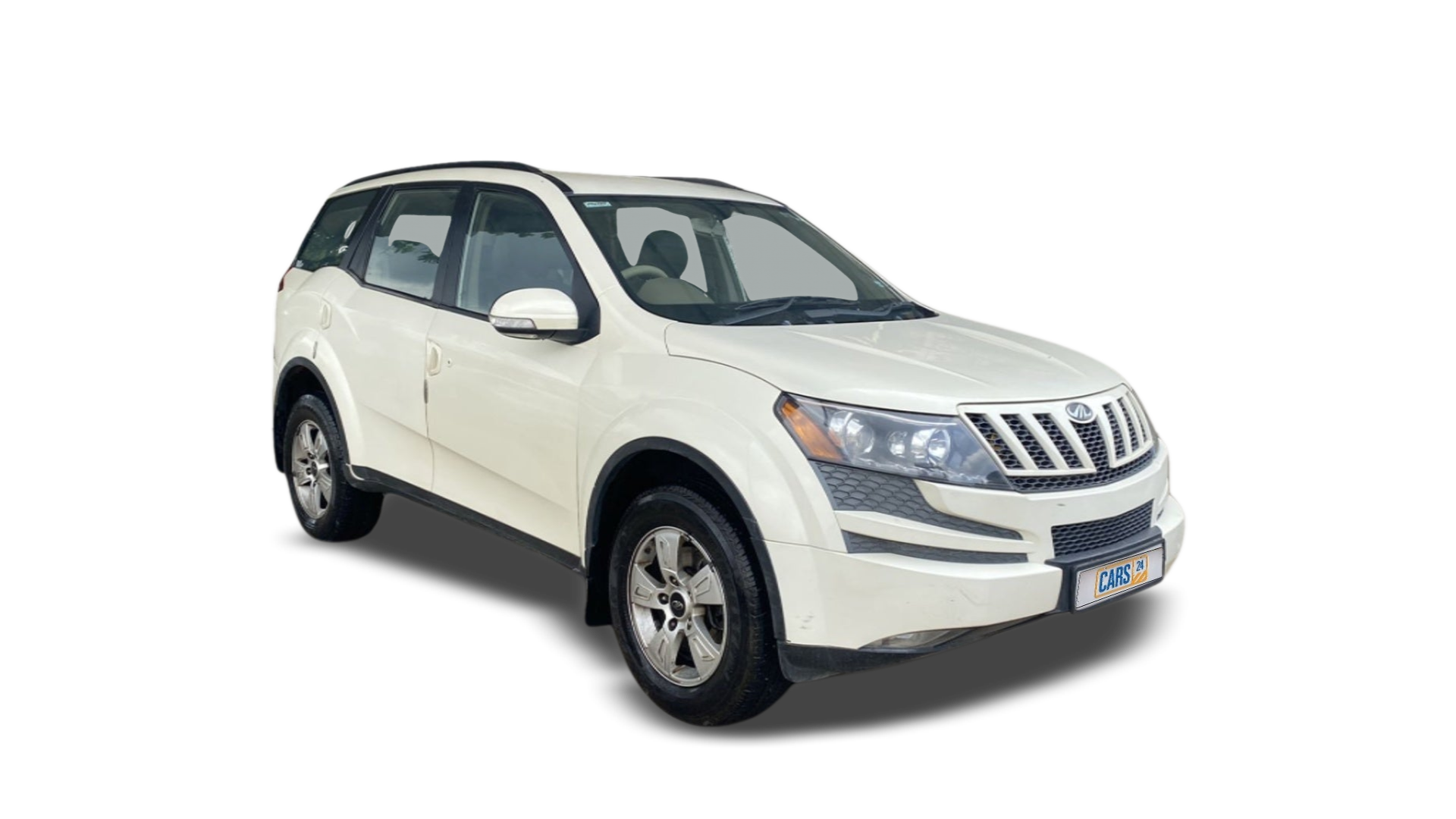 Mahindra XUV500-img
